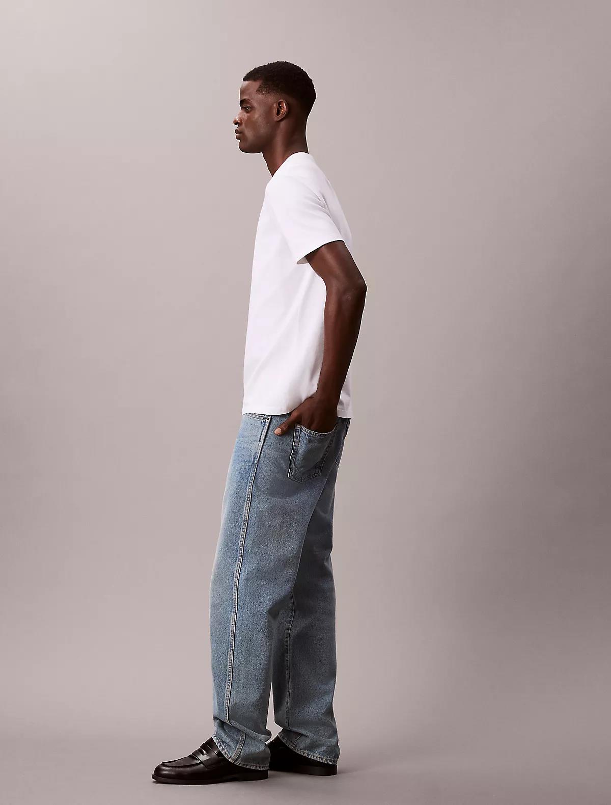 Calvin Klein Calvin Klein Erkek Kısa Kol Bisiklet Yaka CALVIN Yazı Desenli Pamuklu Beyaz T-Shirt LV04RE807G-YAA