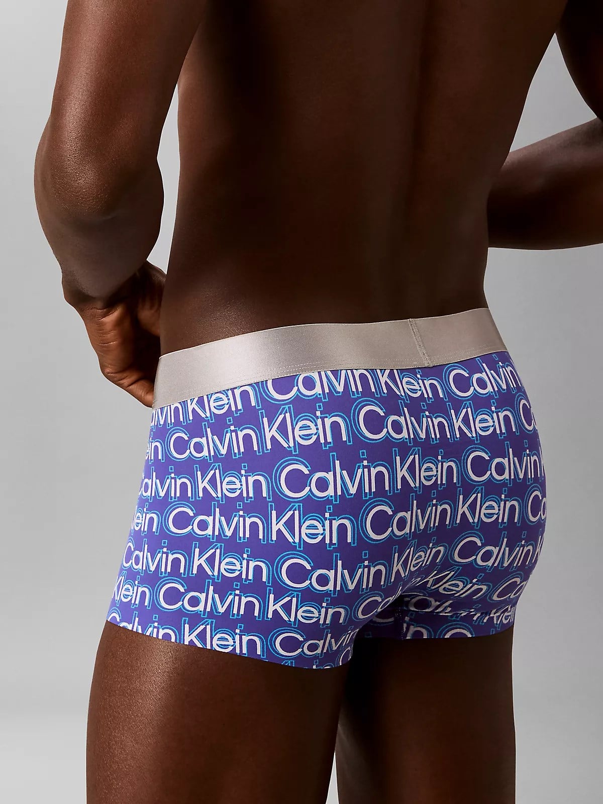 Calvin Klein Calvin Klein Erkek Logo Etiketli Elastik Bel Bantlı Mavi Boxer LV00NB4127-2PK