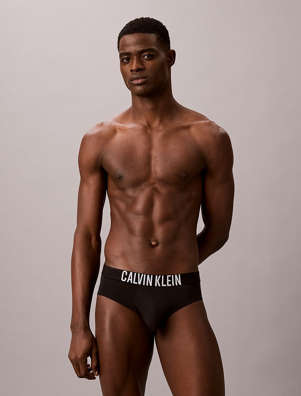 Calvin Klein Calvin Klein Erkek Logo İmzalı Elastik Bel Bantlı Esnek Kumaş Siyah Boxer LV00NB4528-UB1