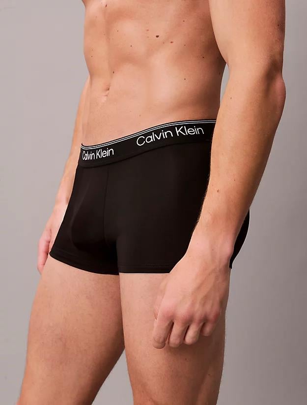 Calvin Klein Calvin Klein Erkek Logolu Elastik Bel Bantlı 3'lü Siyah Boxer LV00NB4409-UB1