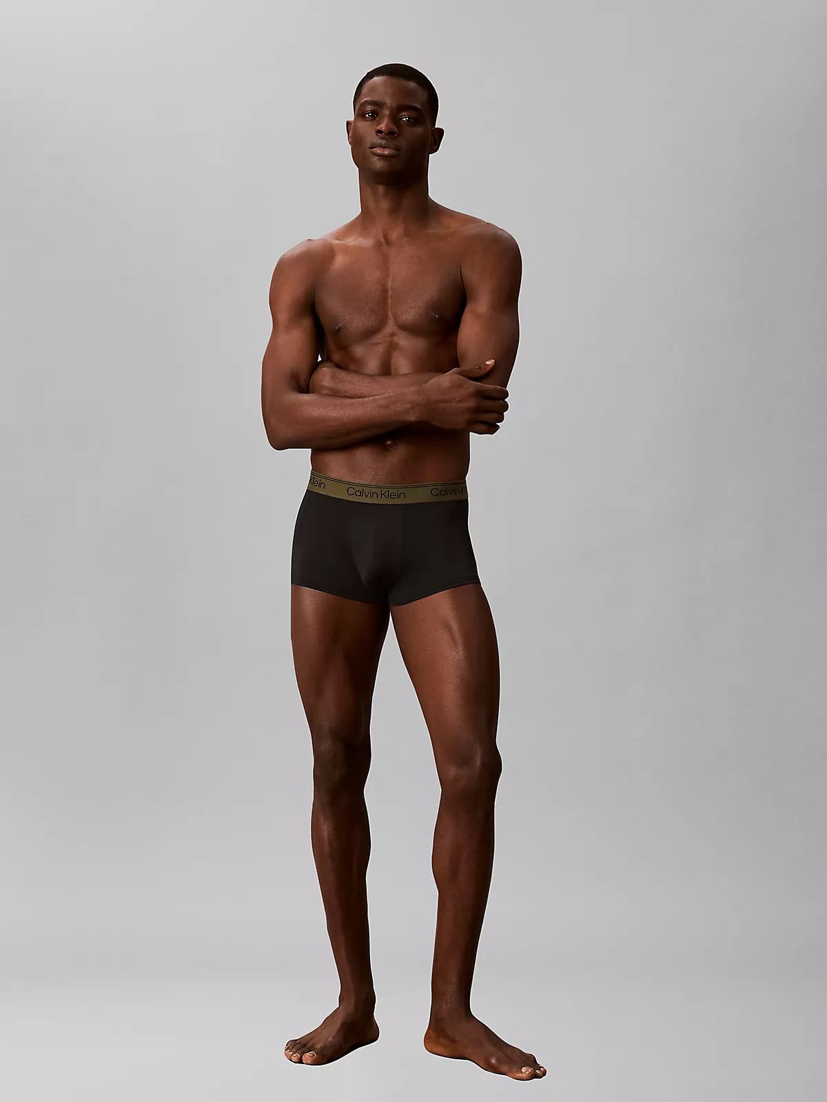 Calvin Klein Calvin Klein Erkek Logolu Elastik Bel Bantlı 3'lü Siyah1 Boxer LV00NB4409-HUE