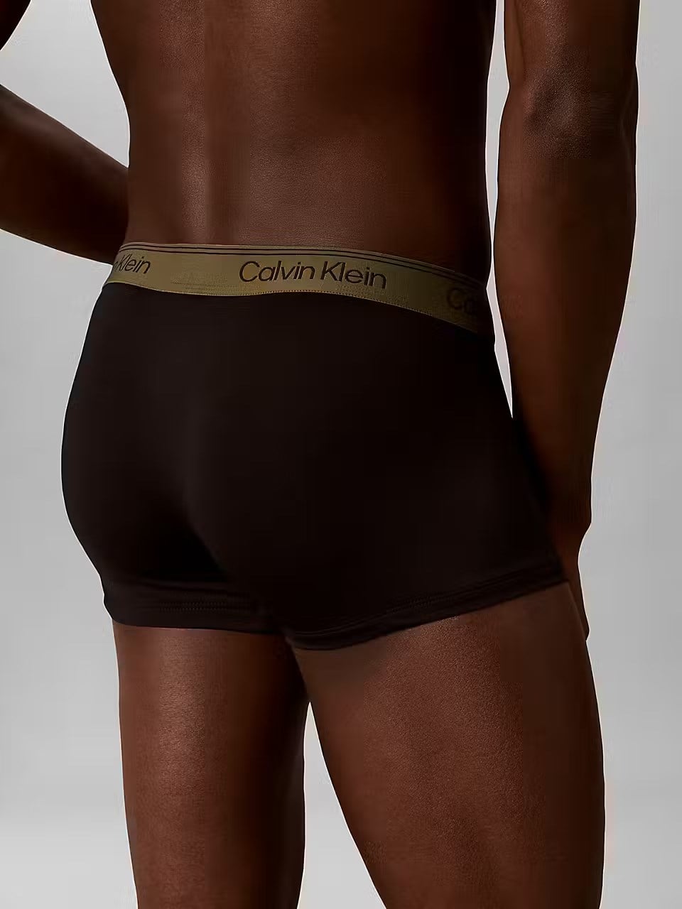 Calvin Klein Calvin Klein Erkek Logolu Elastik Bel Bantlı 3'lü Siyah1 Boxer LV00NB4409-HUE