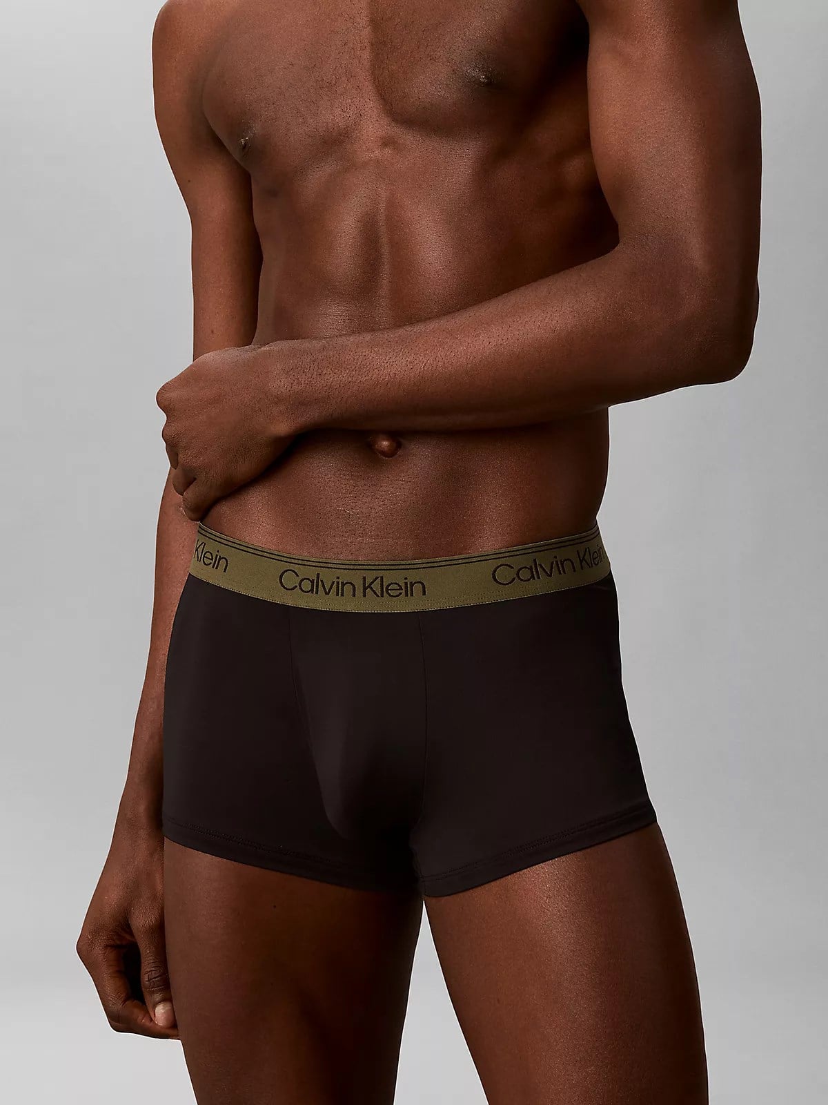 Calvin Klein Calvin Klein Erkek Logolu Elastik Bel Bantlı 3'lü Siyah1 Boxer LV00NB4409-HUE