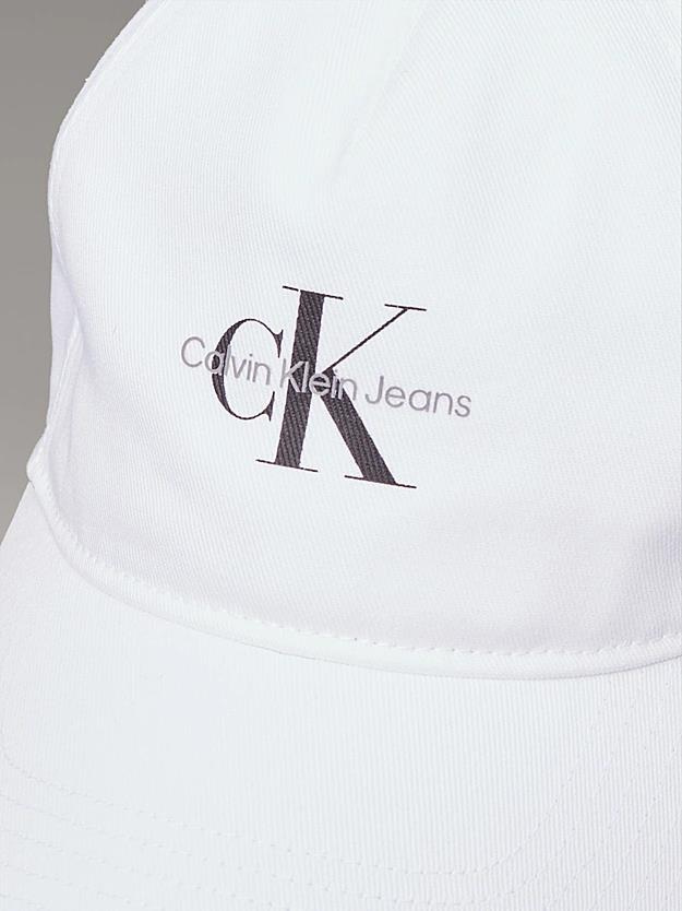 Calvin Klein Calvin Klein Erkek Nefes Alabilen Pamuklu Kumaş CK Logolu Ayarlanabilir Metal Tokalı Beyaz Spor Şapka LV04G5032G-YAF