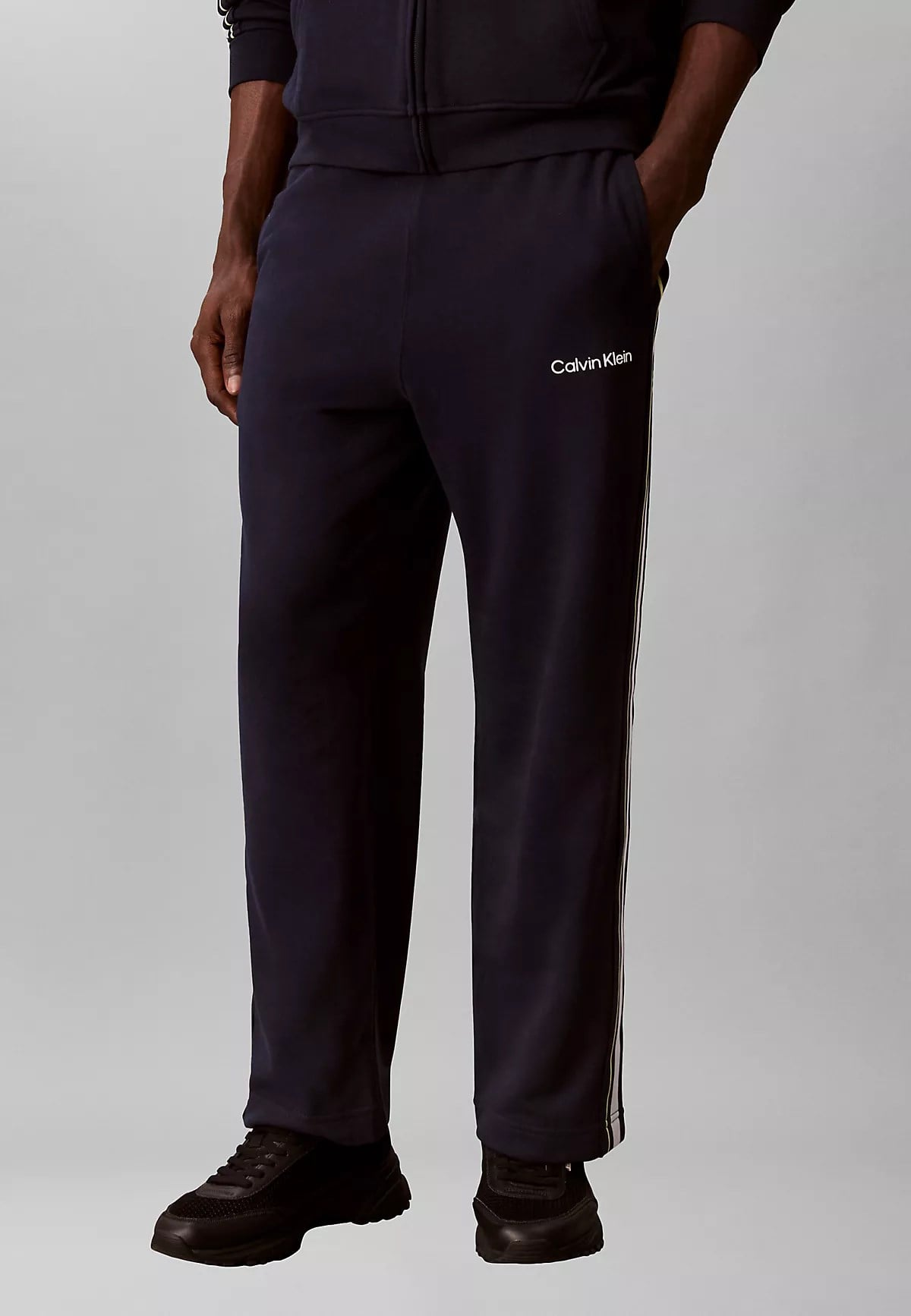 Calvin Klein Calvin Klein Erkek Normal Bel Uzun Boy Cep Detay Dokuma Kumaş Mavi Pantolon LVGMS6P601-0PP