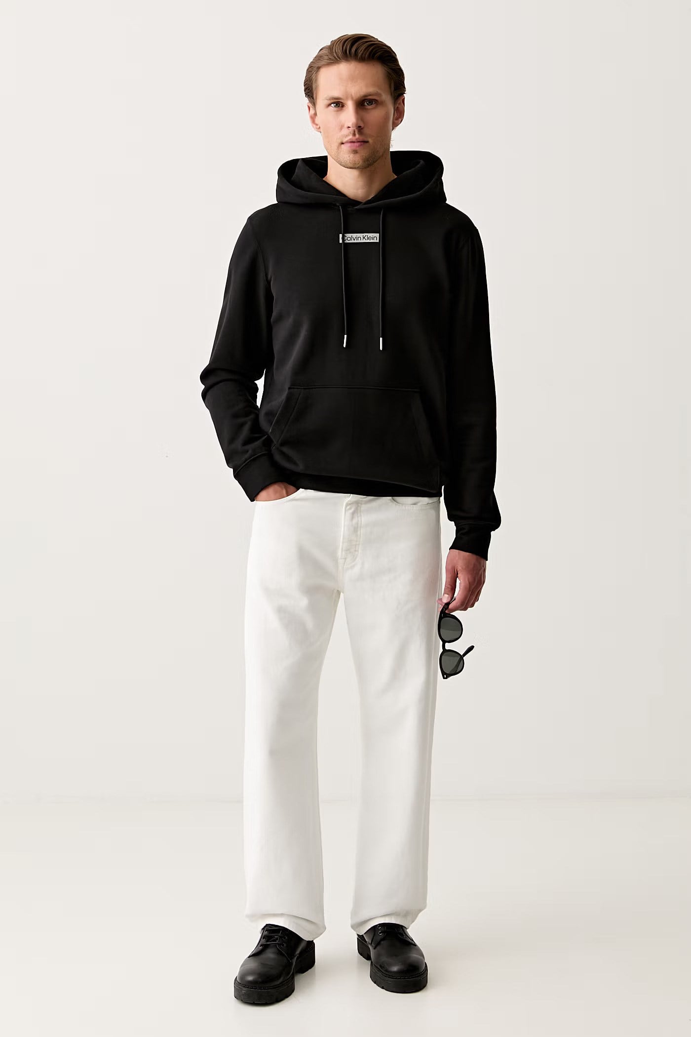 Calvin Klein Calvin Klein Erkek Normal Kesim Yüksek Pamuk İçerikli Kapüşonlu Uzun Kollu Siyah Sweatshirt LV04RG276G-UB1