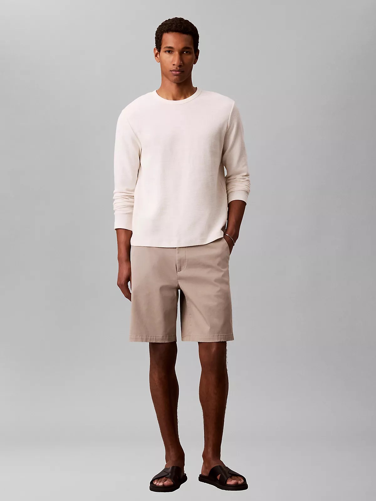 Calvin Klein Calvin Klein Erkek Normal Kesim Pamuklu Chino Bej Şort LV04LB600G-RAK