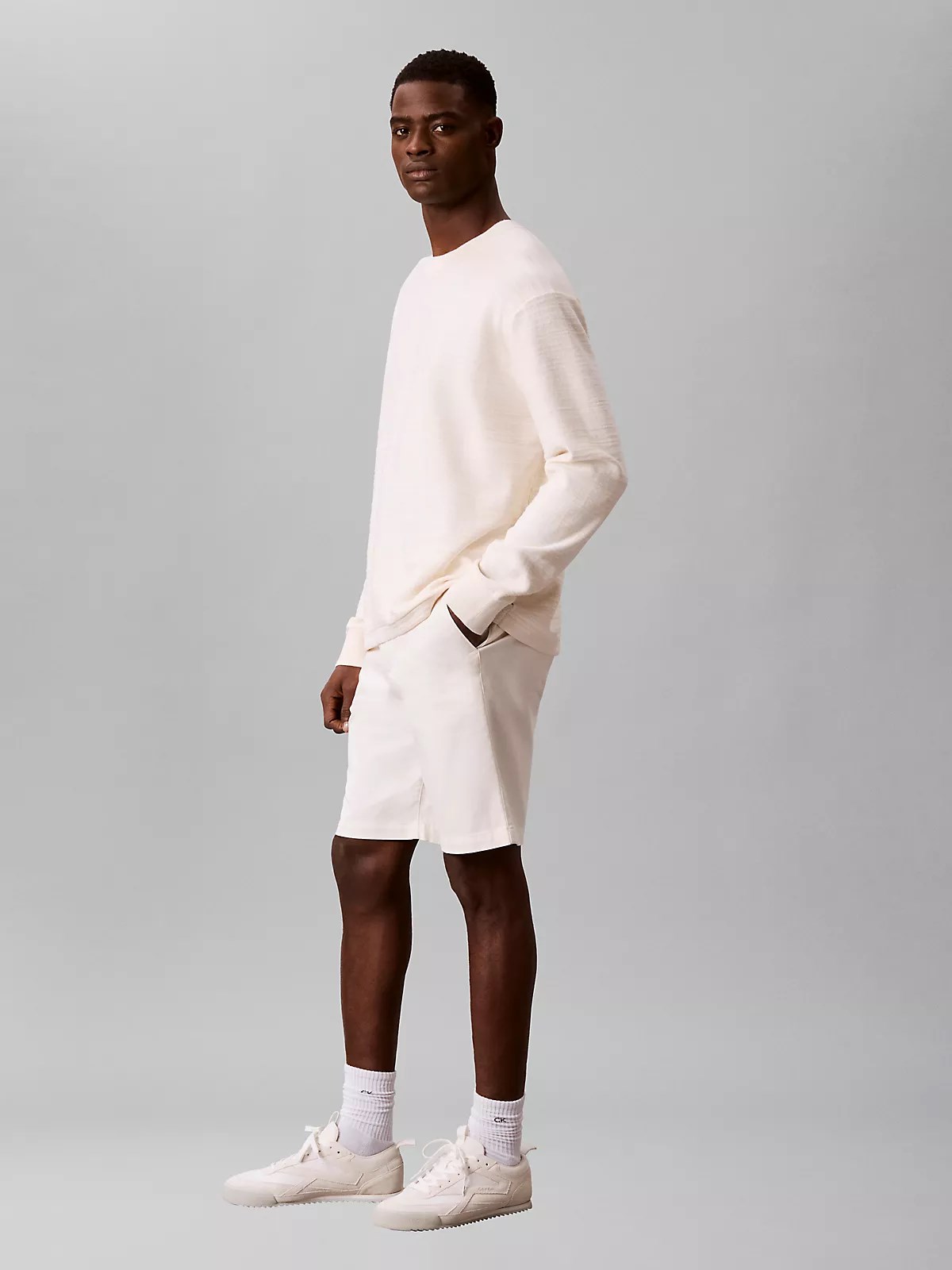 Calvin Klein Calvin Klein Erkek Normal Kesim Pamuklu Chino Beyaz Şort LV04LB600G-YAS
