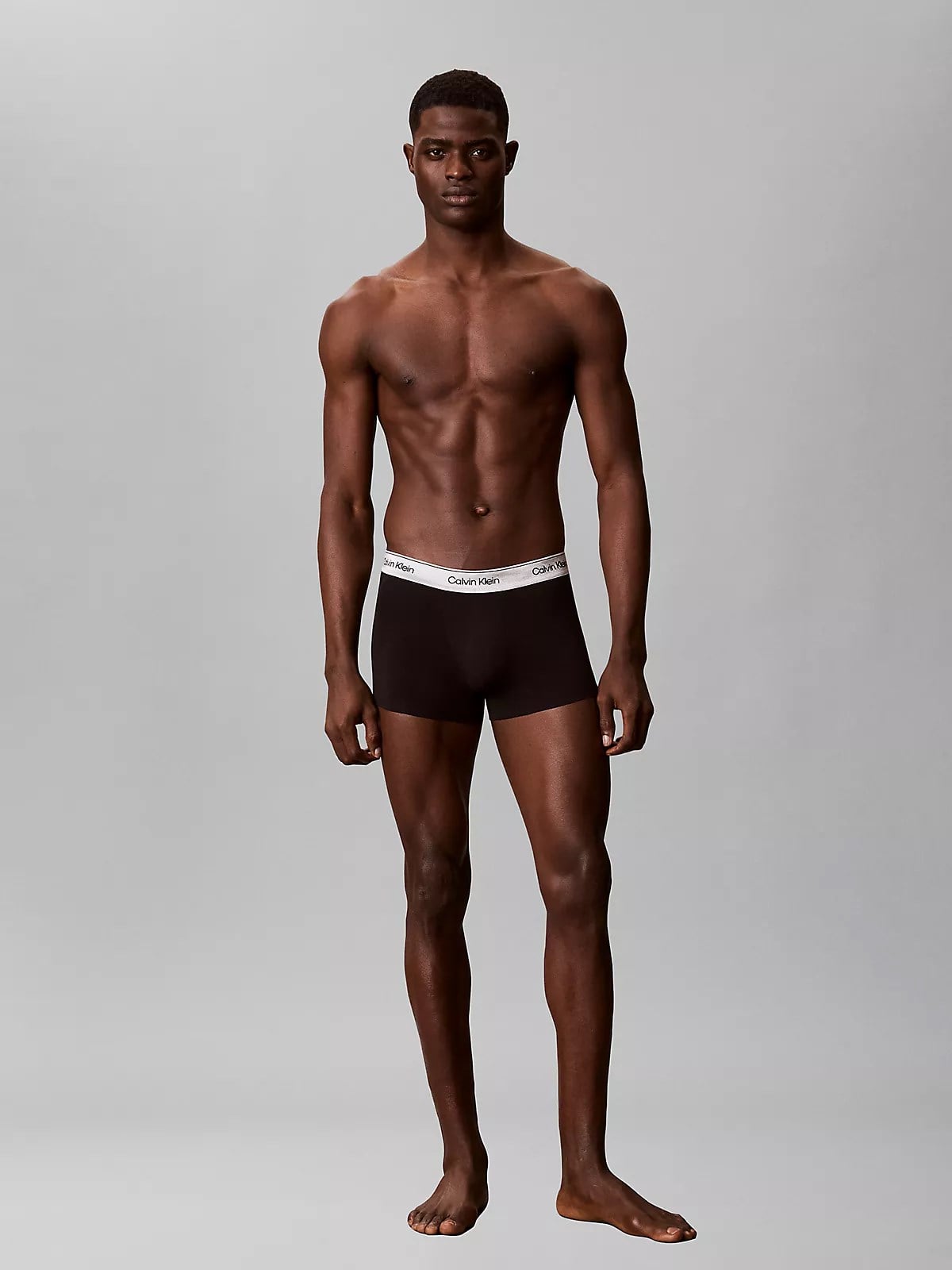 Calvin Klein Calvin Klein Erkek Pamuklu Slim Fit Beli Elastik Bantlı 3'lü Siyah-Beyaz Boxer LV00NB4575-4XK