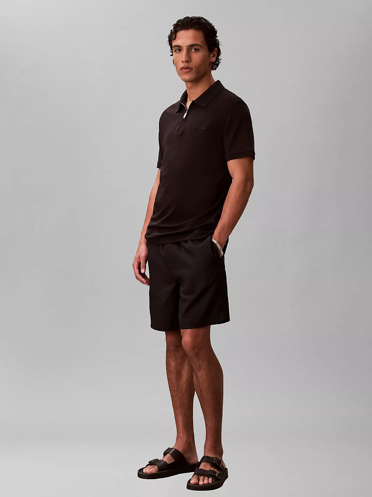 Calvin Klein Calvin Klein Erkek Pamuklu Regular Fit Uzun Kollu Polo Yaka Siyah T-Shirt LV04LE255G-UB1