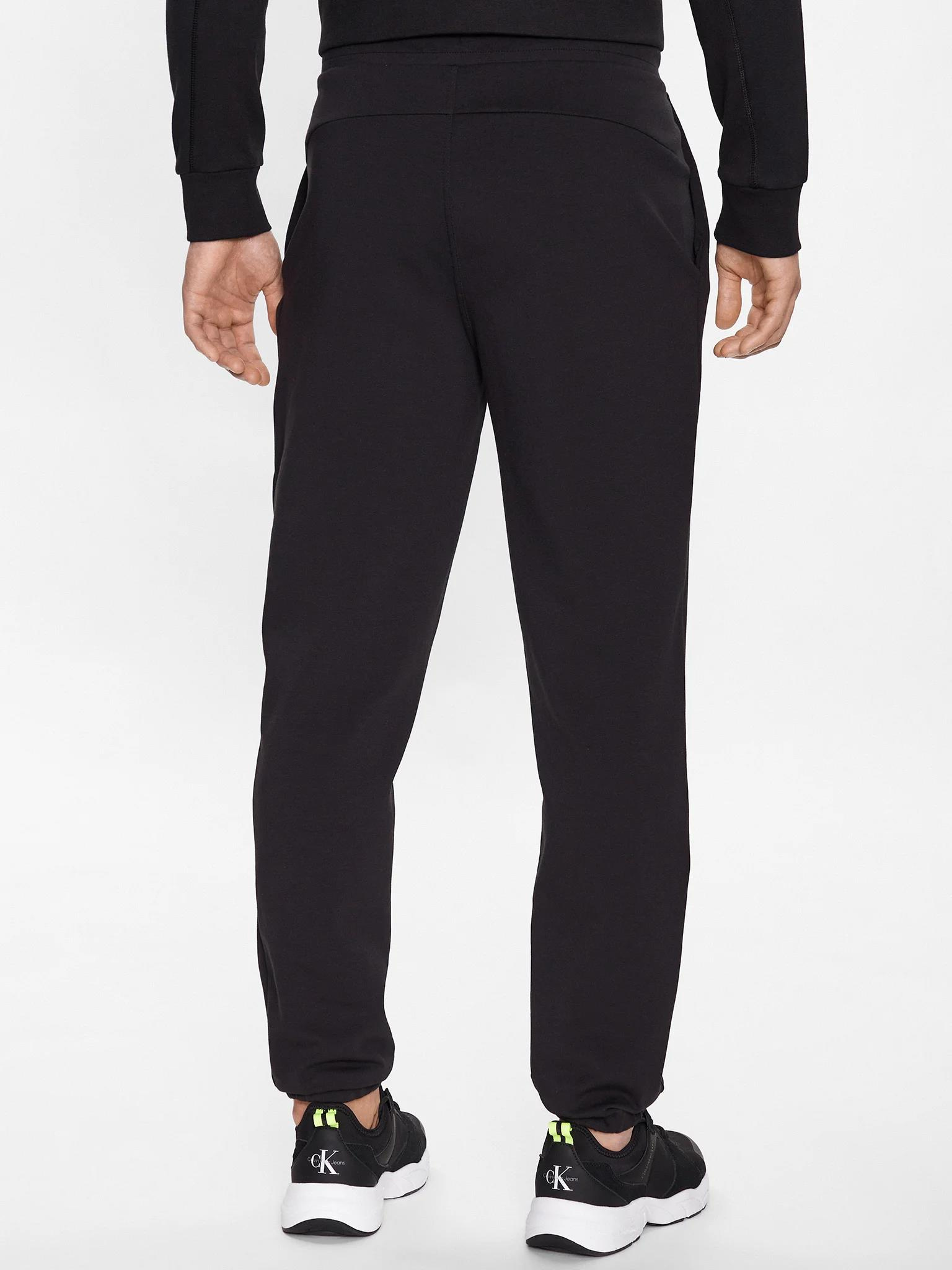 Calvin Klein Calvin Kleın Erkek Pamuklu Regular Fit Paçası Lastikli Siyah Pantolon K10K111566-BEH