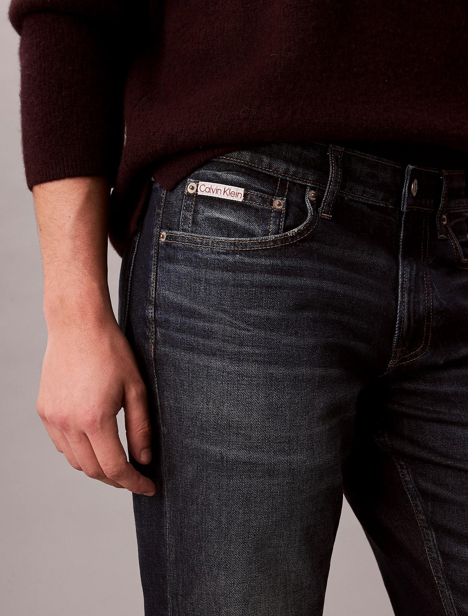 Calvin Klein Calvin Klein Erkek Slim Fit Eskitme Desenli Pamuklu Esnek Denim Lacivert Jeans LV04RE701G-2TH