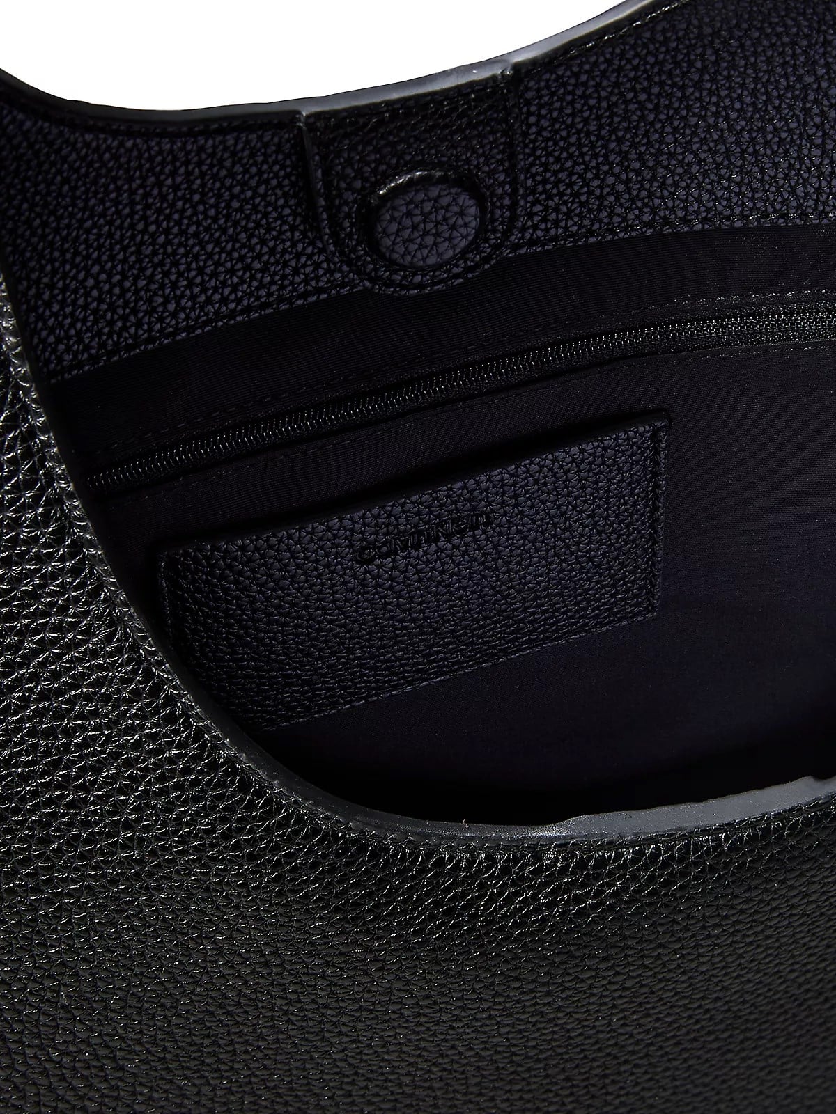 Calvin Klein Calvin Klein Kadın Ayarlanabilir Logo Detaylı Askılı Fermuarlı İç Bölmeli Siyah Omuz Çantası LV04F3643G-UB1