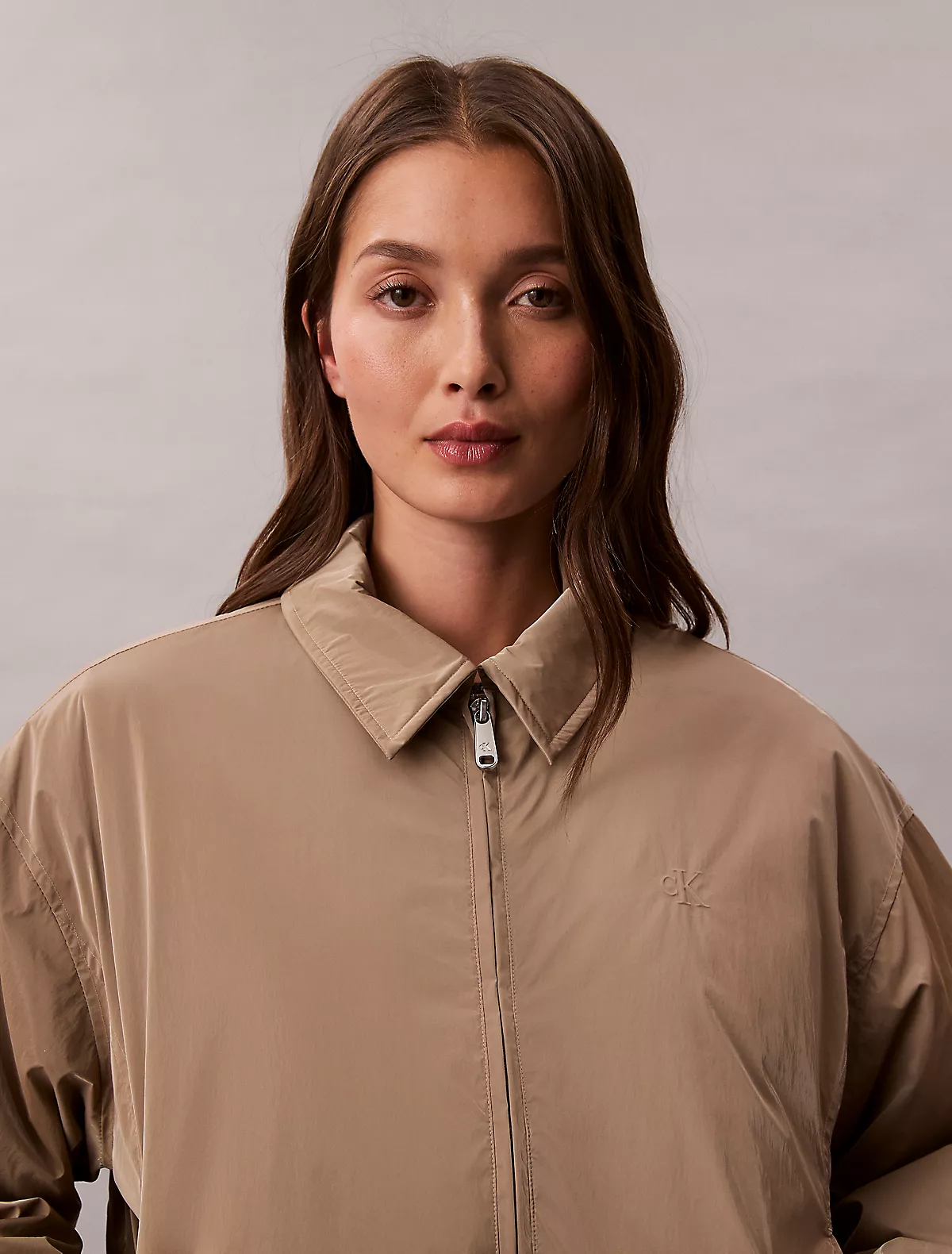 Calvin Klein Calvin Klein Kadın Çentikli Yaka Uzun Kol Fermuar Kapama Kahverengi Ceket LV047E508G-VFU