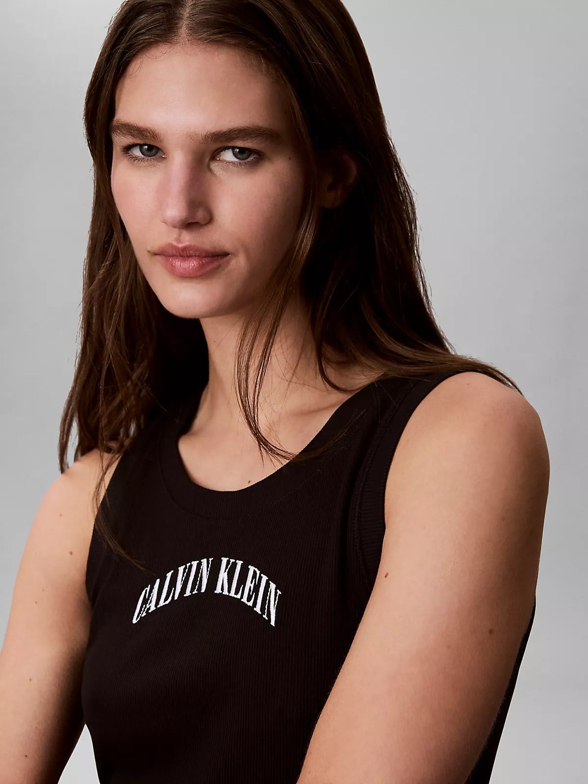 Calvin Klein Calvin Klein Kadın Dar Kalıp Yuvarlak Yakalı Pamuklu Logo Detaylı Mini Siyah Elbise LV047G213G-UB1