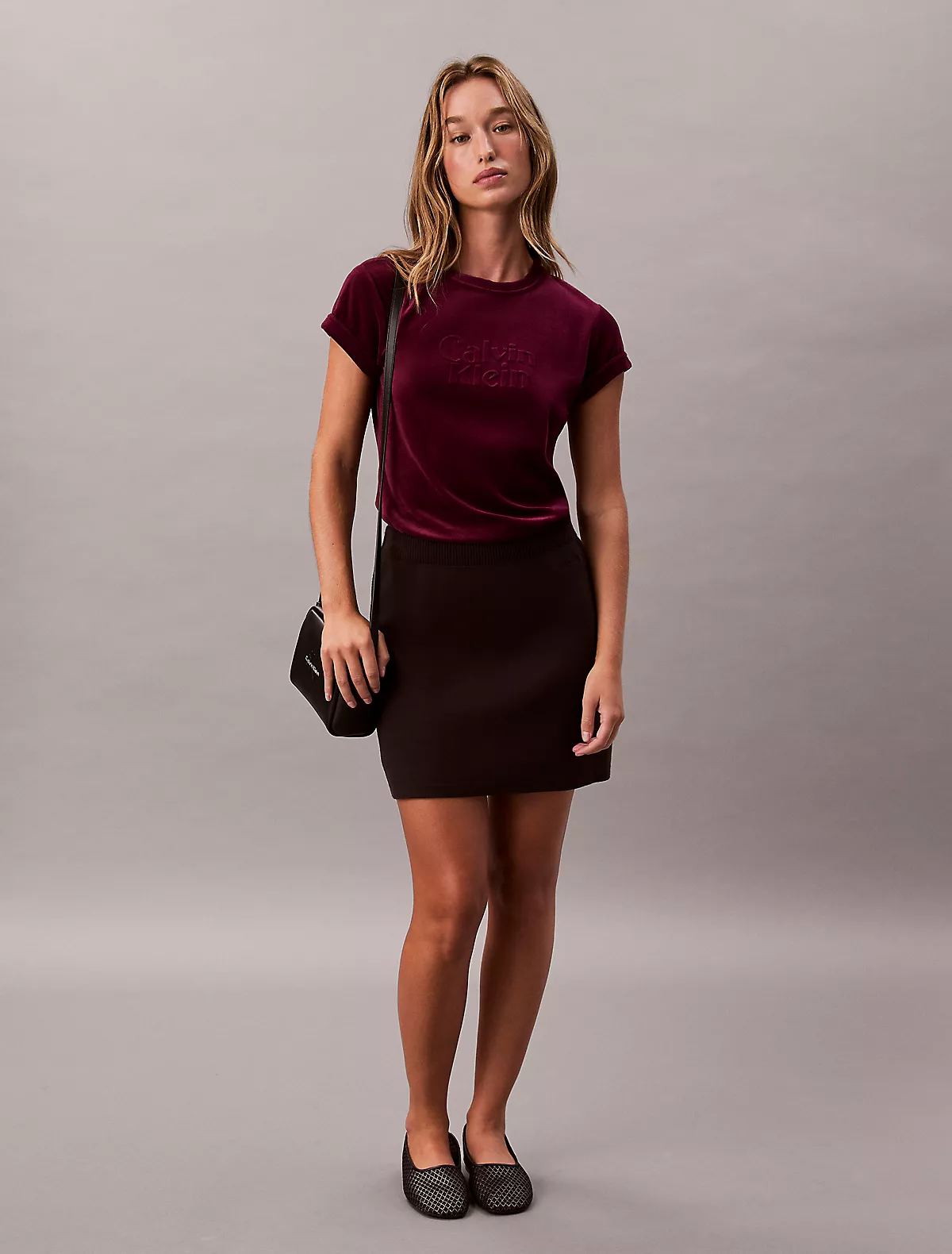 Calvin Klein Calvin Klein Kadın Dar Kalıp Logo Detaylı Pamuklu Kısa Kollu Fuşya T-Shirt LV047E222G-2EV