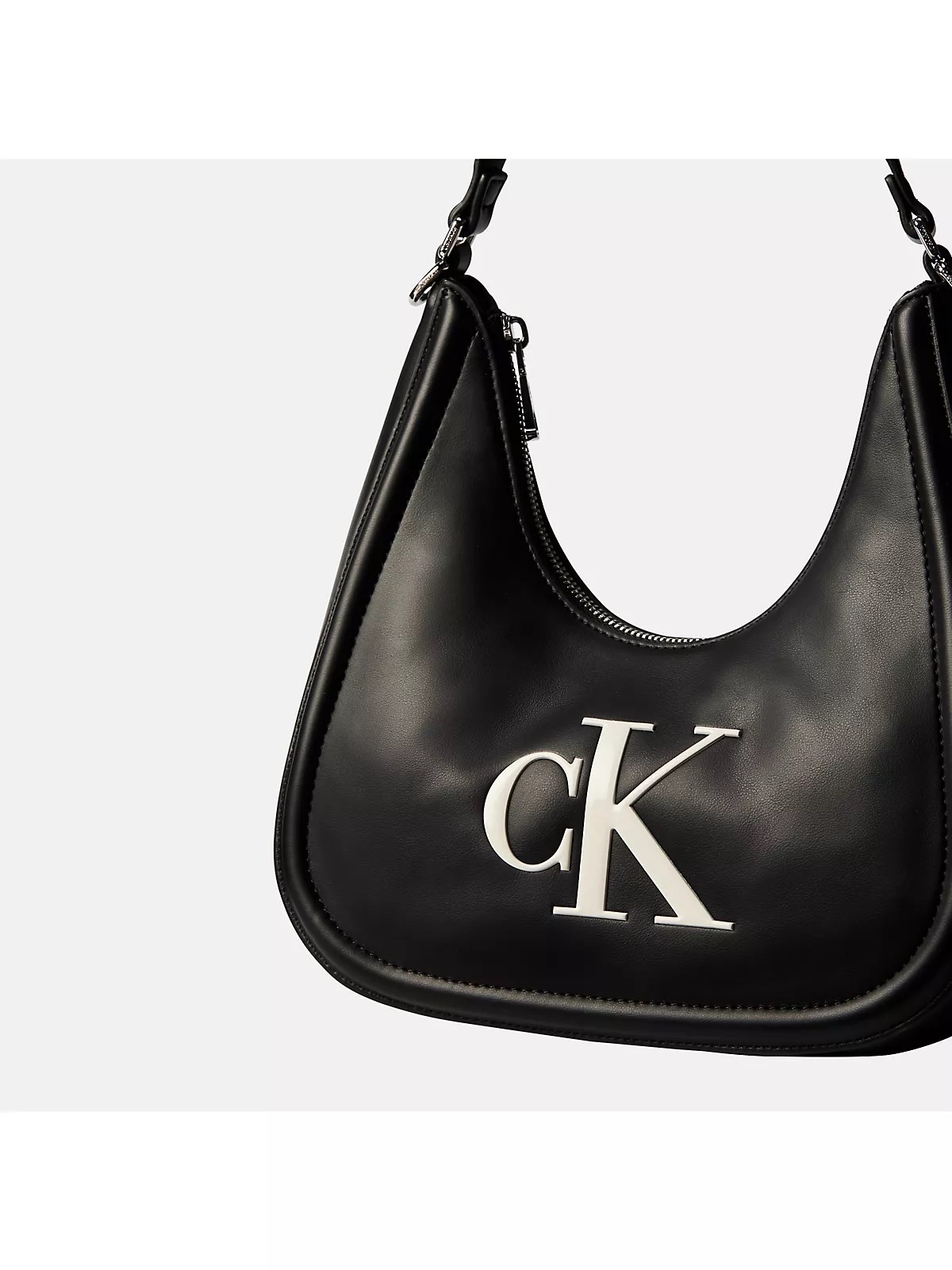 Calvin Klein Calvin Klein Kadın Deri Kısa Kulp Fermuar Kapama CK Logo Desenli Siyah Çanta LV04F3561G-3L2