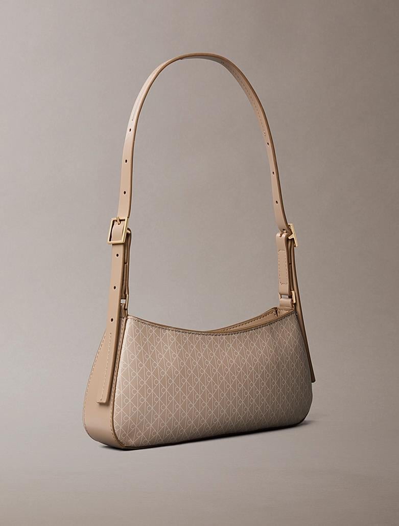 Calvin Klein Calvin Klein Kadın Deri Tek Fermuar Kapamalı Askı Marka Yazı Desenli Bej Omuz Çantası LV04F3324G-3I6