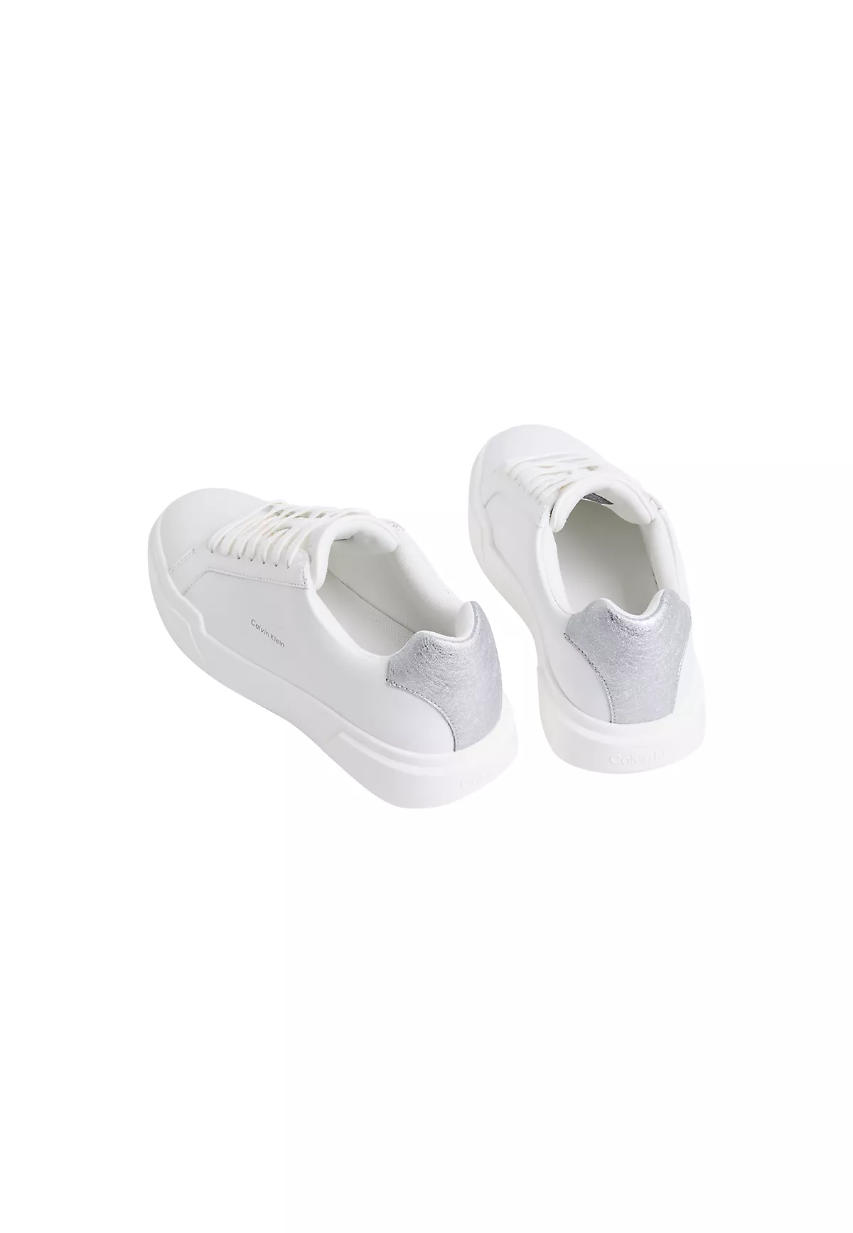 Calvin Klein Calvin Klein Kadın Düşük Bilekli TH Logo Detaylı Deri Beyaz Sneaker HW0HW02988-05Y