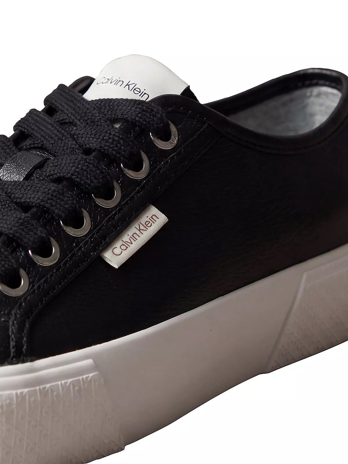 Calvin Klein Calvin Klein Kadın Düşük Bilekli CK Logo Detaylı Hakiki Deri Siyah Sneaker HW0HW03077-BEH