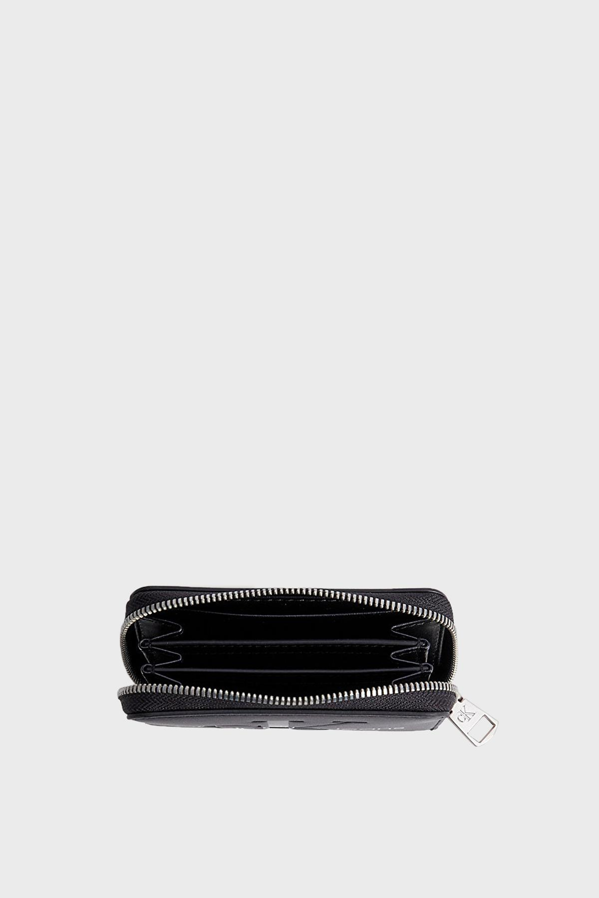 Calvin Klein Calvin Kleın Kadın Fermuar Kapamalı Üç Gözlü Siyah Cüzdan K60K607229-0GJ