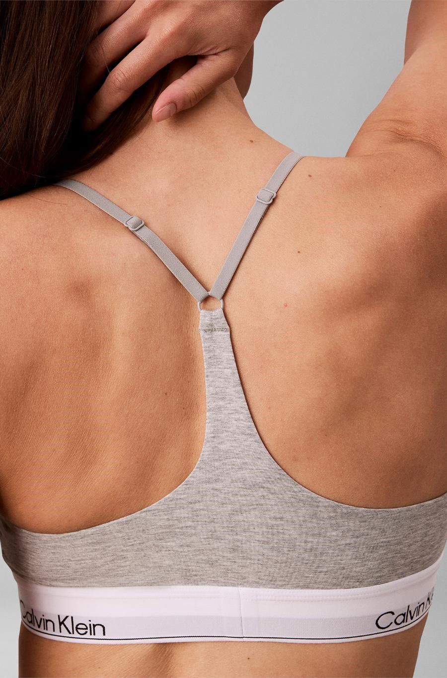 Calvin Klein Calvin Klein Kadın İp Askılı Kare Yaka CK Logo İşlemeli Gri Bralet LV00QF8995-P7A