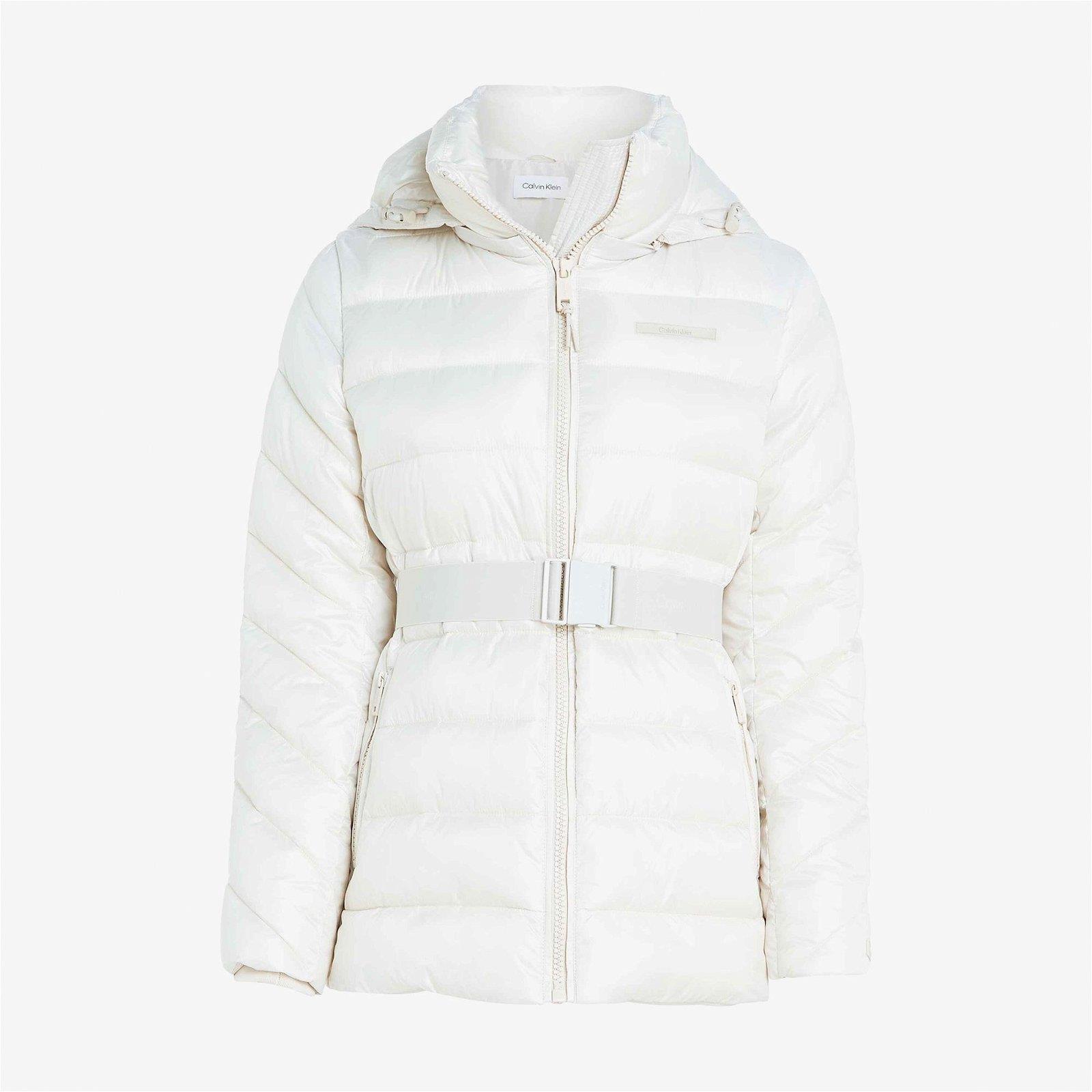Calvin Klein Calvin Kleın Kadın Kapşonlu Yaka Marka Detaylı Fermuarlı Şişme Beyaz Mont K20K206090-CI2