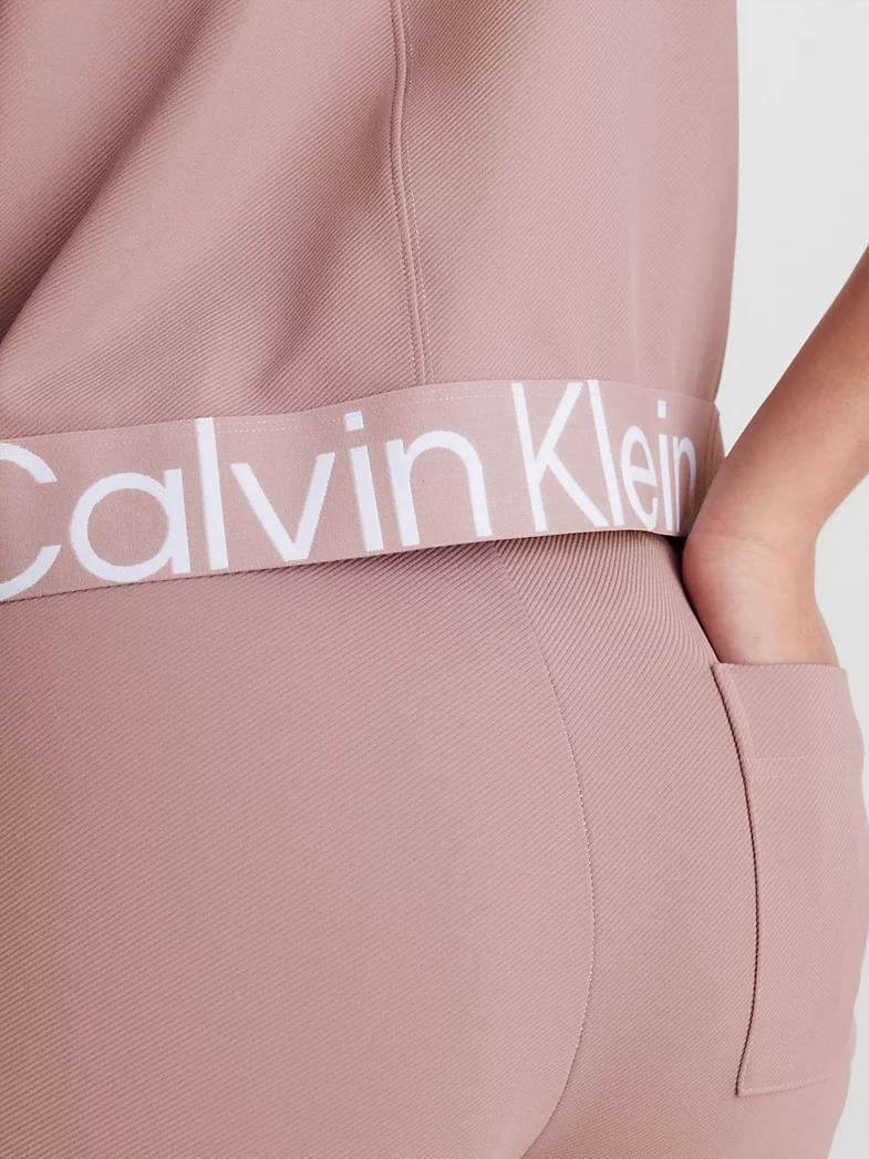 Calvin Klein Calvin Kleın Kadın Kapüşonlu Fermuar Kapamalı Cepli Uzun Kol Pembe Sweatshirt 00GWS3W302-8HR