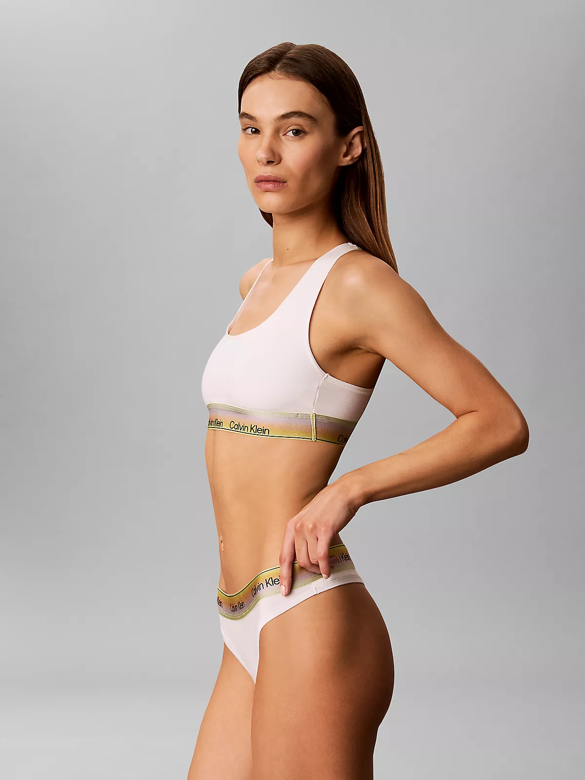 Calvin Klein Calvin Klein Kadın Logo Detaylı Elastik Bel Bantlı Pamuklu Beyaz Bralet LV00QF8857-100