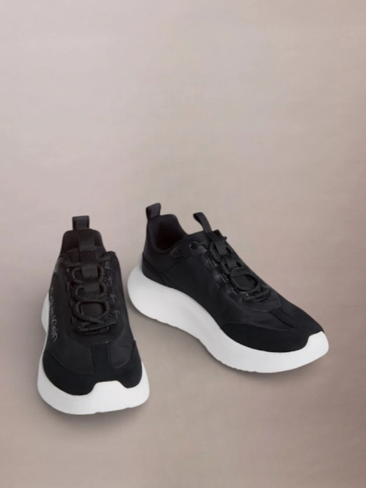 Calvin Klein Calvin Klein Kadın Logo Detaylı Rahat ve Yüksek Tabanlı Gold Sneaker HW0HW03149-0HS
