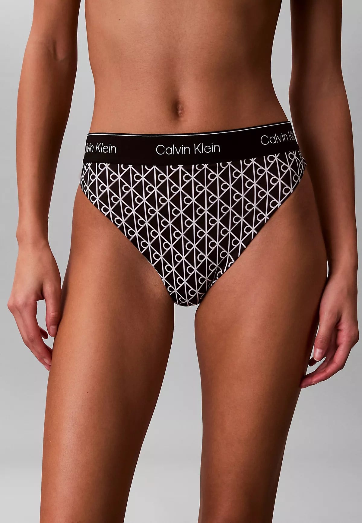 Calvin Klein Calvin Klein Kadın Logo İmzalı Elastik Bel Bantlı Brezilya Kesimi Siyah-Beyaz Bikini Altı LV00Q61131-32N
