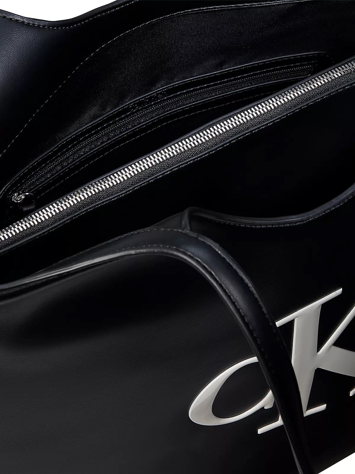 Calvin Klein Calvin Klein Kadın Marka Logolu Düz Deri Kısa Askılı Siyah Çanta LV04F3562G-3L2