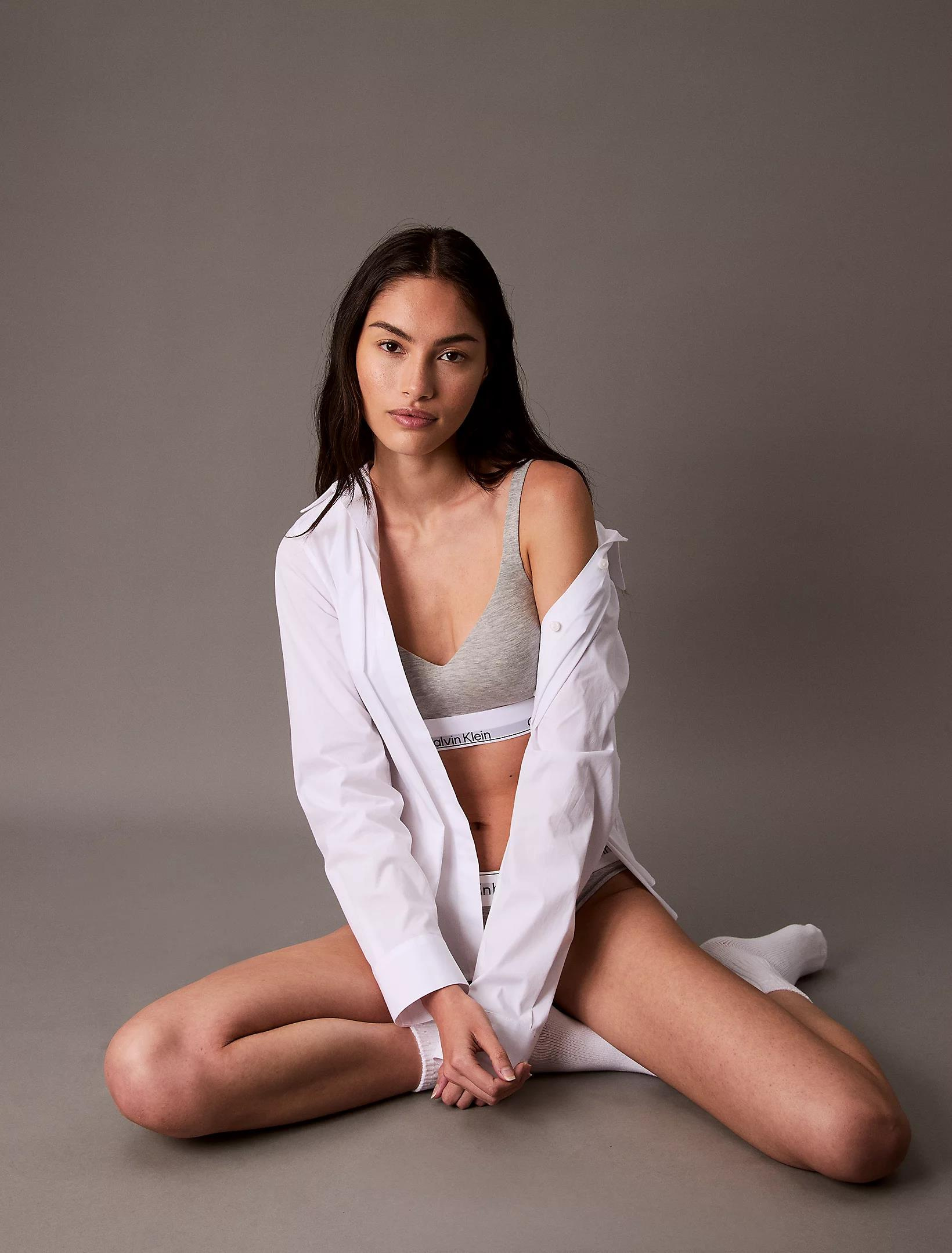 Calvin Klein Calvin Kleın Kadın Marka Logolu Lastikli Normal Kalıp Gri Spor Sütyen 000QF7900E-P7A