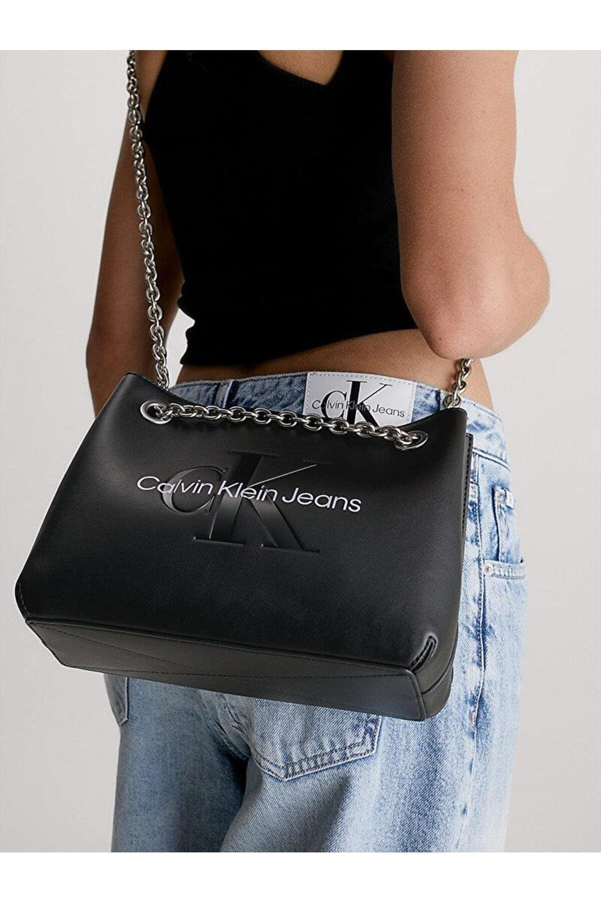 Calvin Klein Calvin Kleın Kadın Marka Logolu Zincirli Omuz Askılı Deri Siyah1 Omuz Çantası K60K607831-0GJ