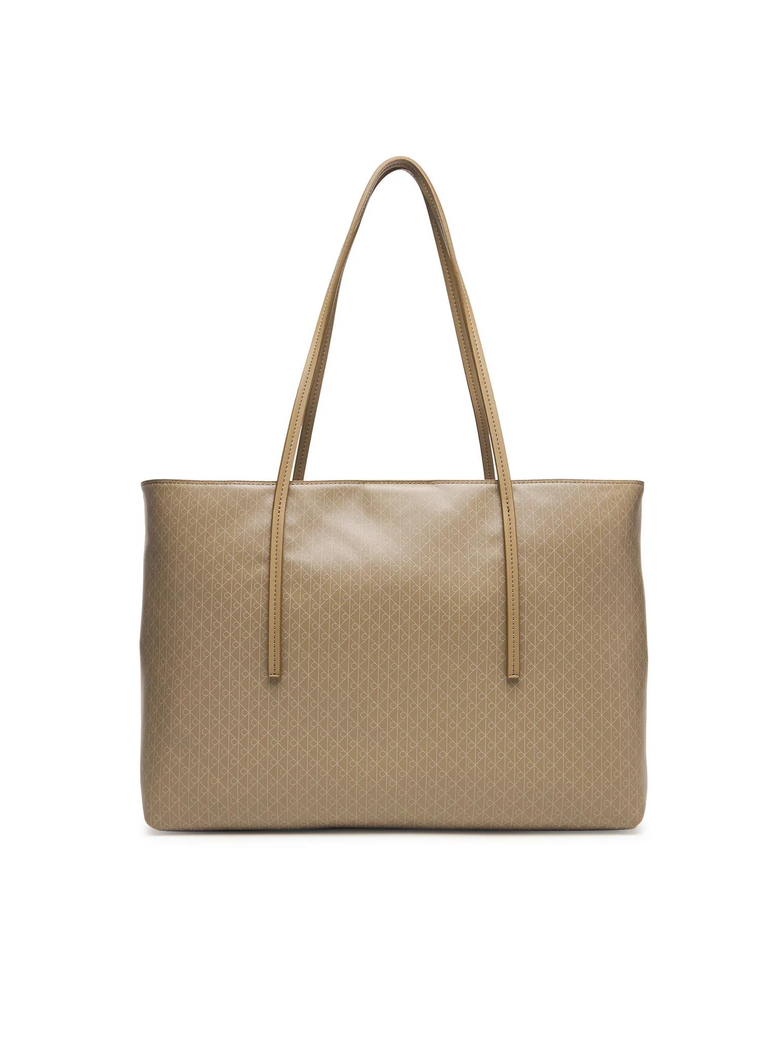 Calvin Klein Calvin Klein Kadın Monogram Logo Desenli Aksesuarlı Bej Omuz Çantası LV04F3266G-3I6
