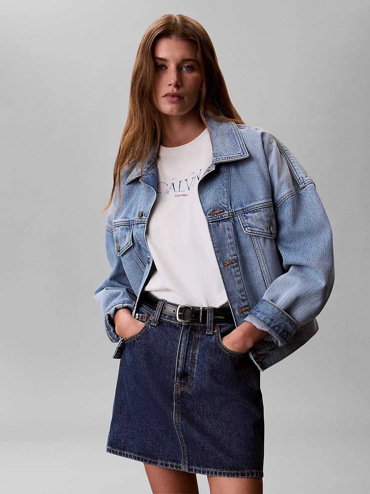 Calvin Klein Calvin Klein Kadın Normal Kalıp Logo Baskılı Pamuklu Kısa Kollu Beyaz T-Shirt LV047G806G-YAS