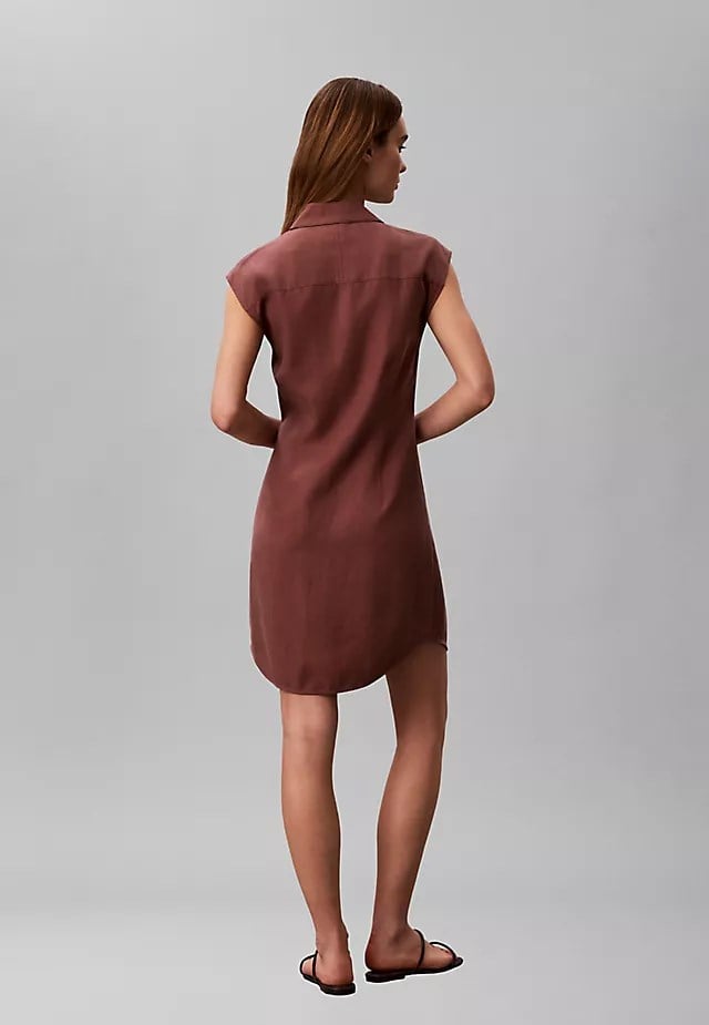 Calvin Klein Calvin Klein Kadın Normal Kalıp Polo Yaka Kolsuz Keten Kısa Kahverengi Elbise LV044F015G-41J