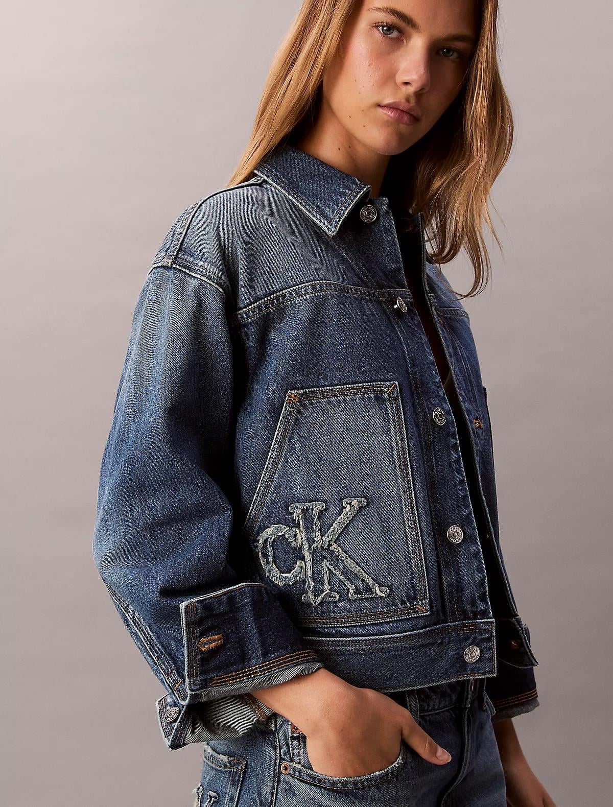 Calvin Klein Calvin Klein Kadın Normal Kalıp CK Logolu Crop Lacivert Ceket LV047E906G-3NL