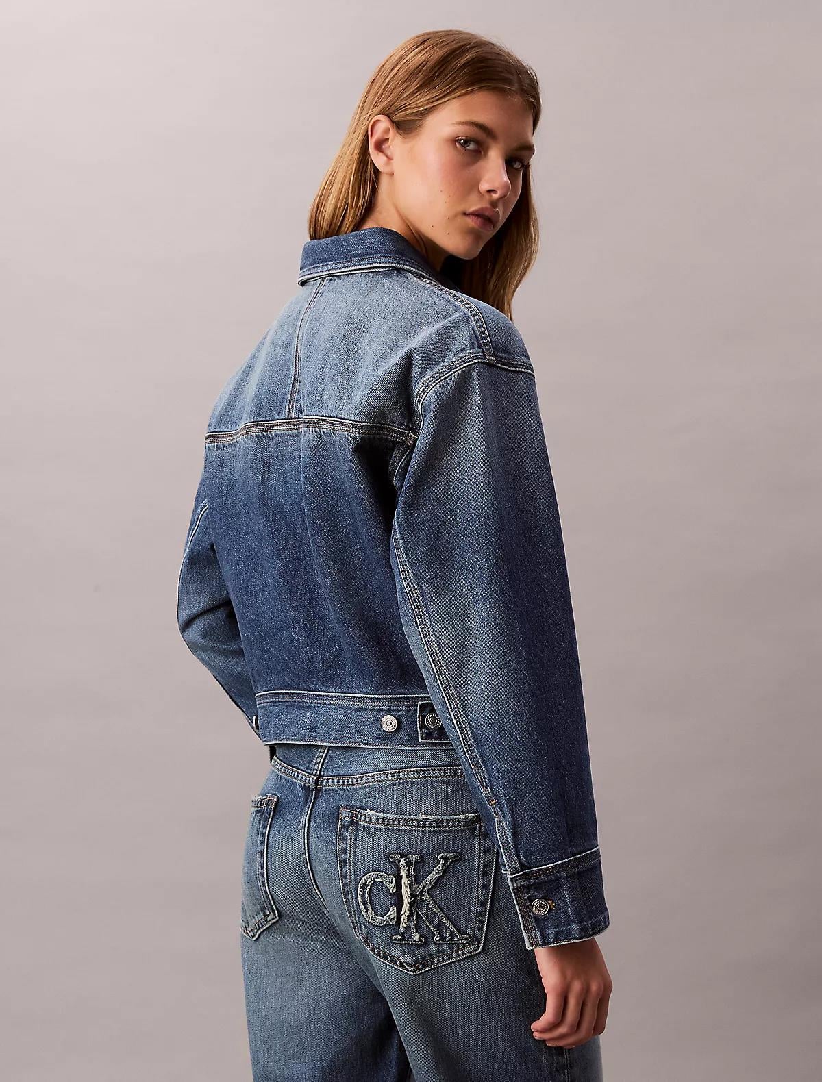 Calvin Klein Calvin Klein Kadın Normal Kalıp CK Logolu Crop Lacivert Ceket LV047E906G-3NL