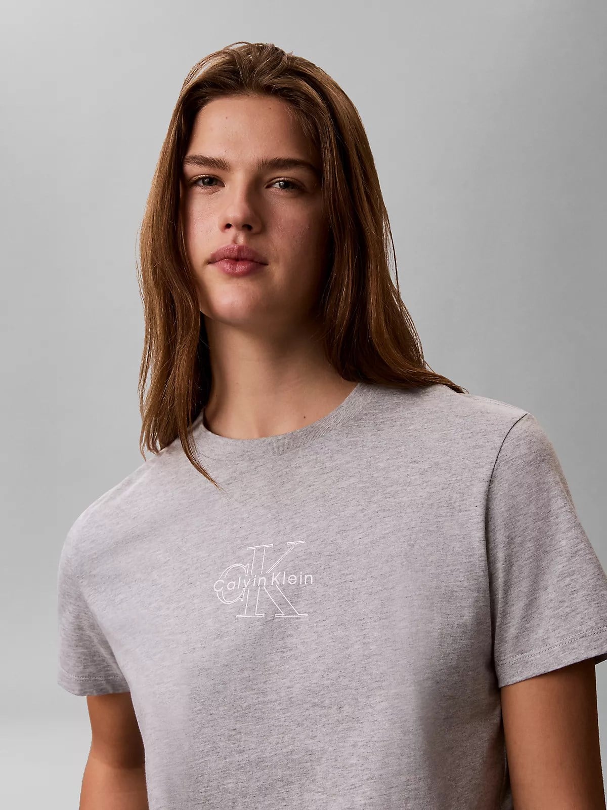 Calvin Klein Calvin Klein Kadın Normal Kesim Pamuklu Yuvarlak Yakalı CK Logo Baskılı Kısa Kollu Gri T-Shirt LV047G831G-P79