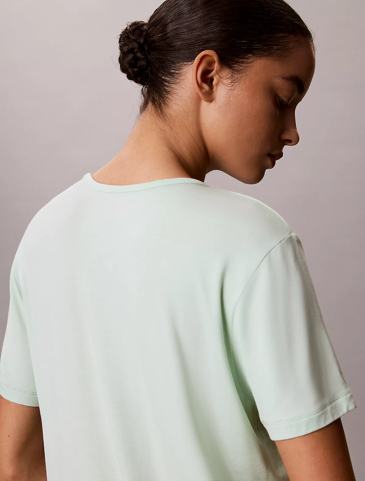 Calvin Klein Calvin Klein Kadın Normal Kalıp Esnek Modal Kumaşlı Yuvarlak Yakalı Kısa Kollu Yeşil Pijama Üstü LV00QS7435-492