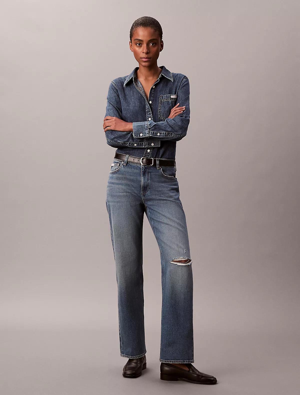 Calvin Klein Calvin Klein Kadın Normal Kesim Cep Detaylı Uzun Kollu Lacivert Gömlek LV047E742G-3UA