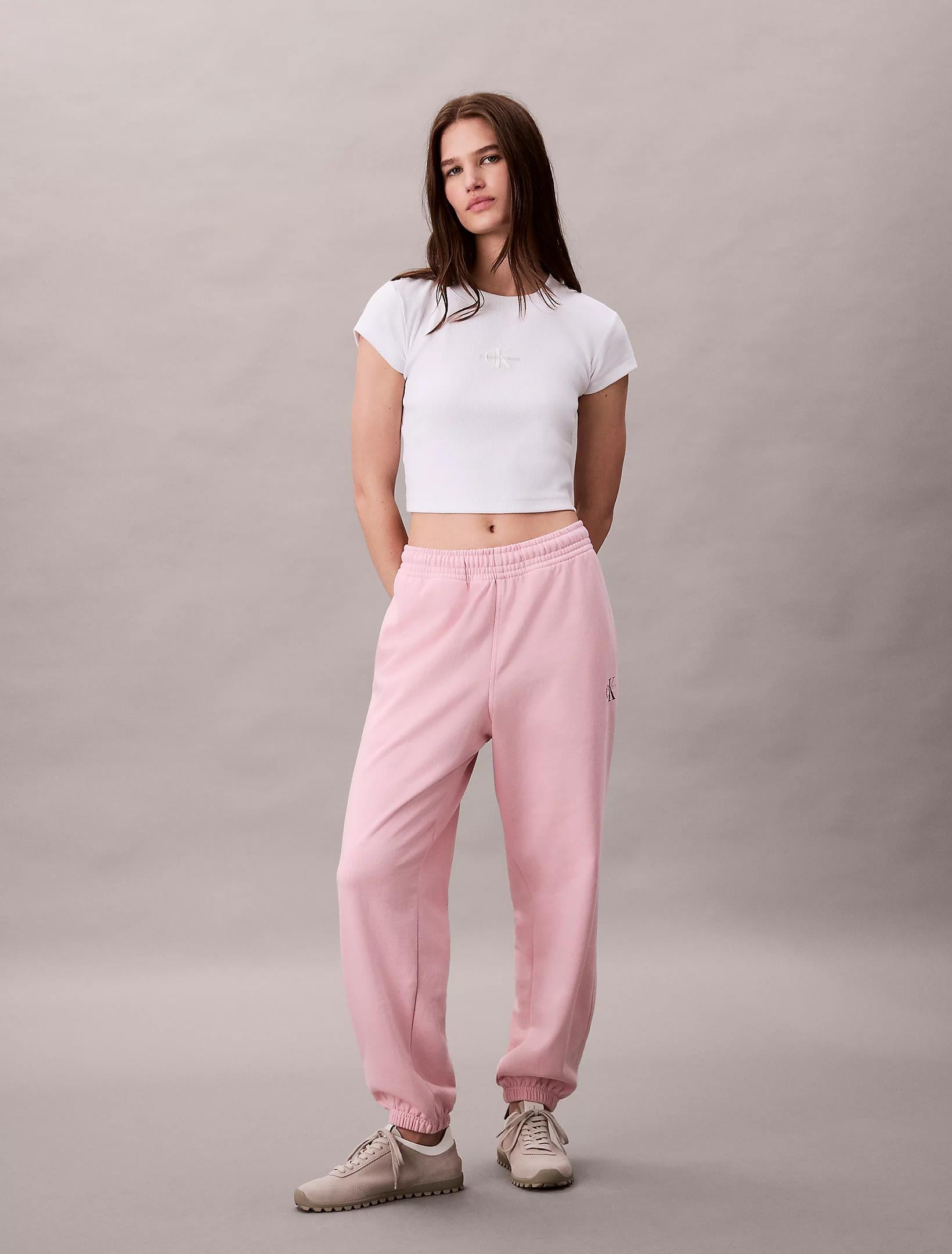 Calvin Klein Calvin Klein Kadın Normal Kesim Beli ve Paçası Lastikli Pamuk Karışımlı CK Logolu Pembe Eşofman Altı LV047B235G-TE0