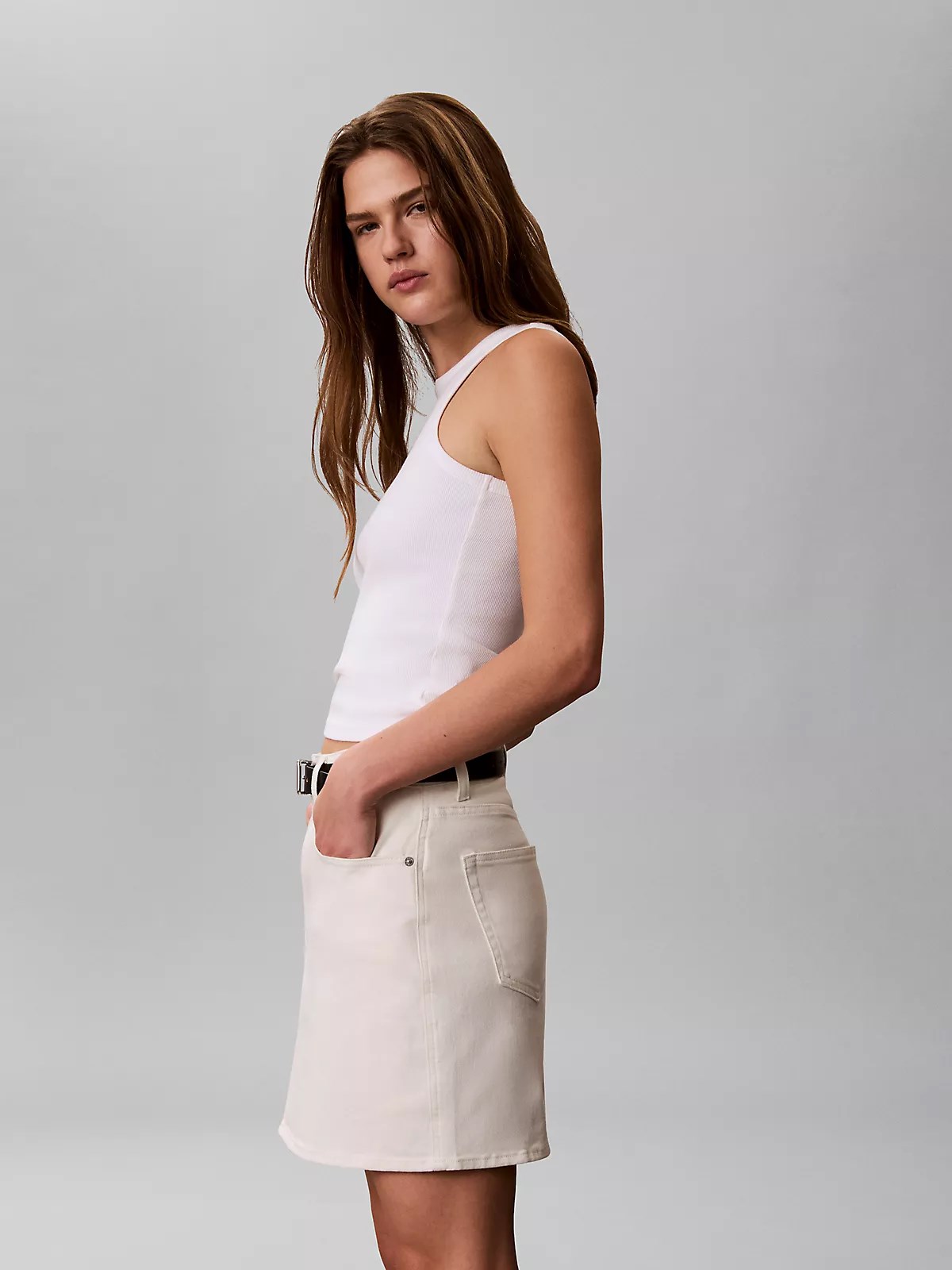 Calvin Klein Calvin Klein Kadın Normal Bel Mini Kot Beyaz Etek LV047G634G-YAS