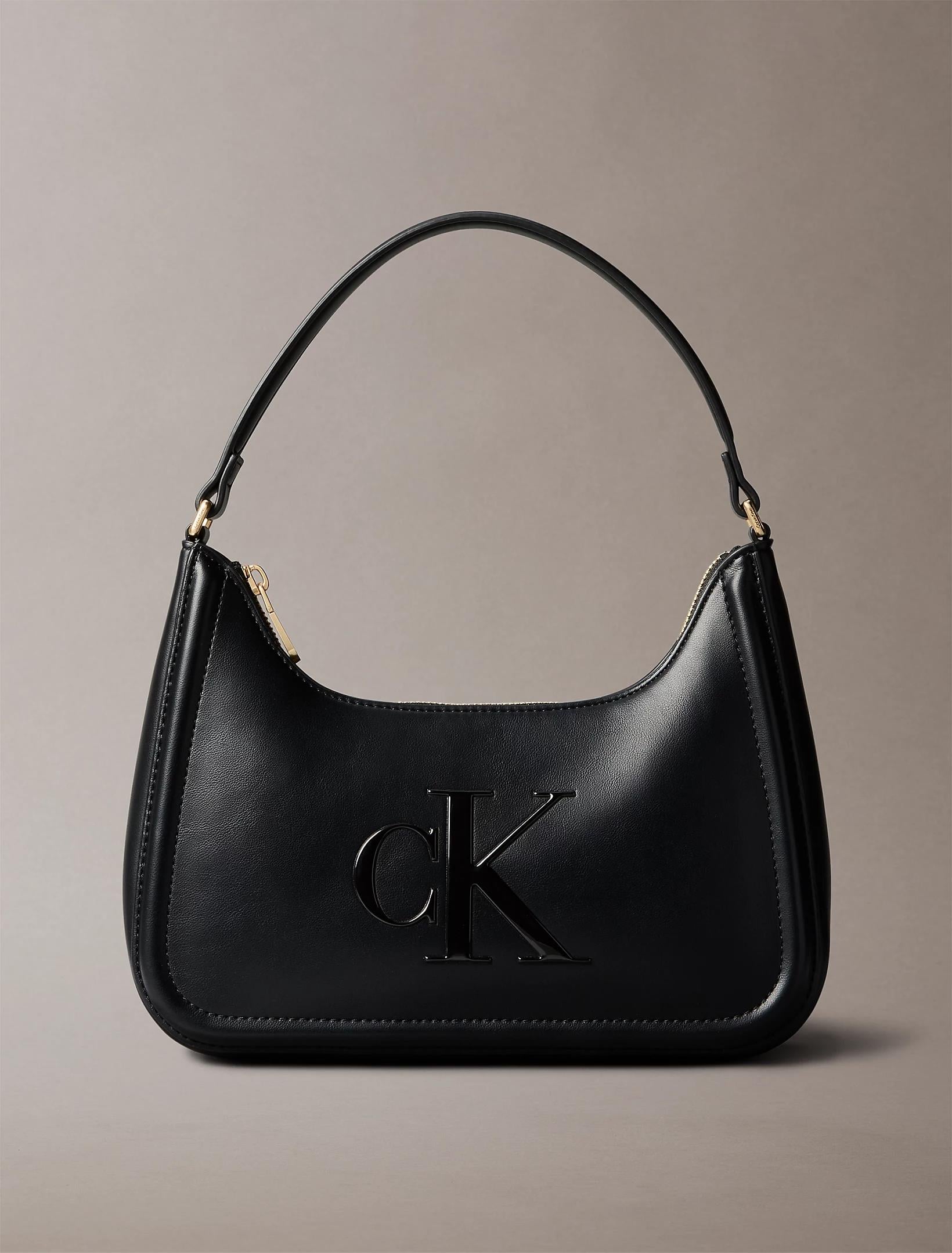 Calvin Klein Calvin Klein Kadın Parlak CK Logolu Kısa Askılı Siyah Omuz Çantası LV04F3230G-UB1
