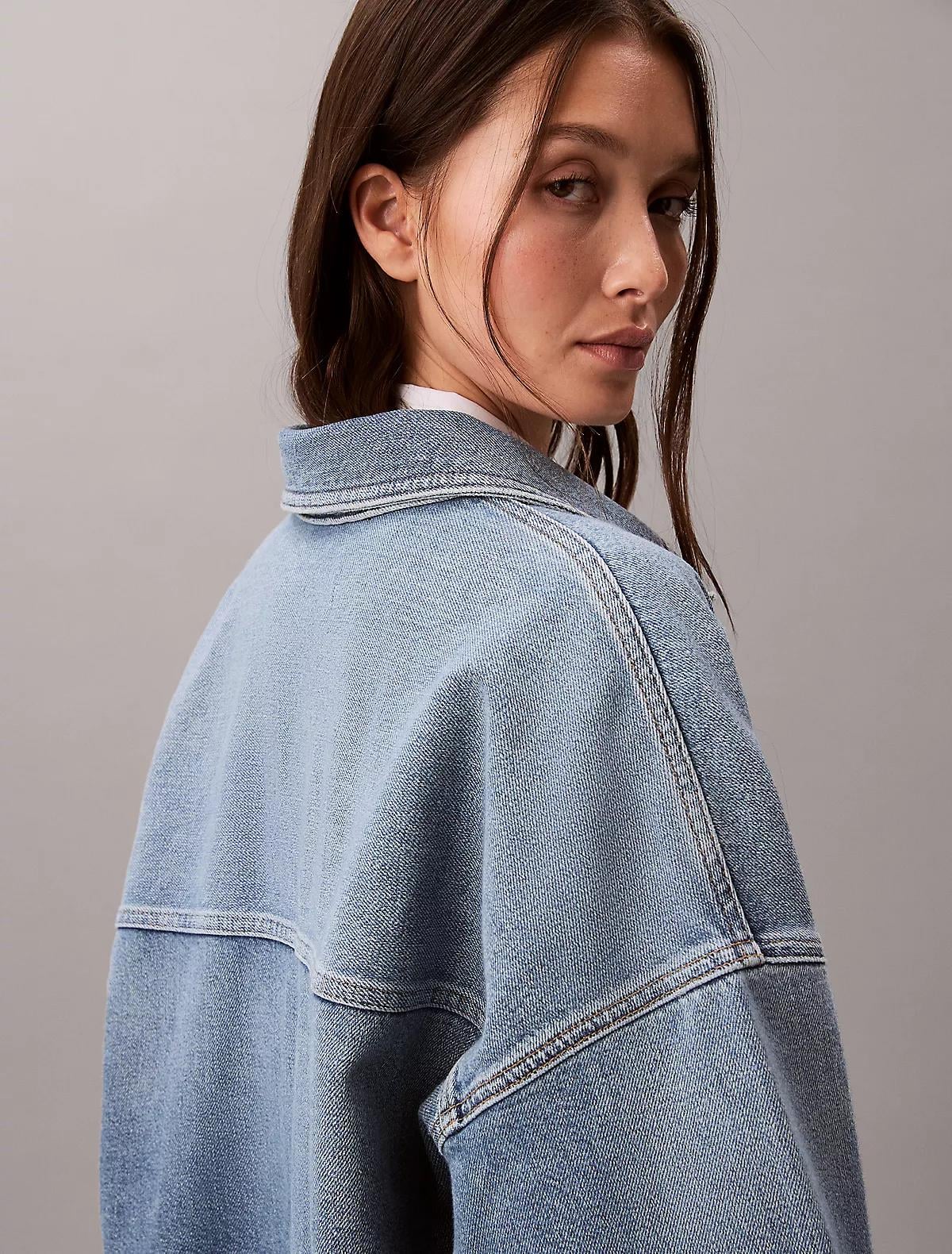Calvin Klein Calvin Klein Kadın Rahat Kesim Düşük Omuzlu Uzun Kollu Denim Mavi Gömlek LV047E753G-3NS