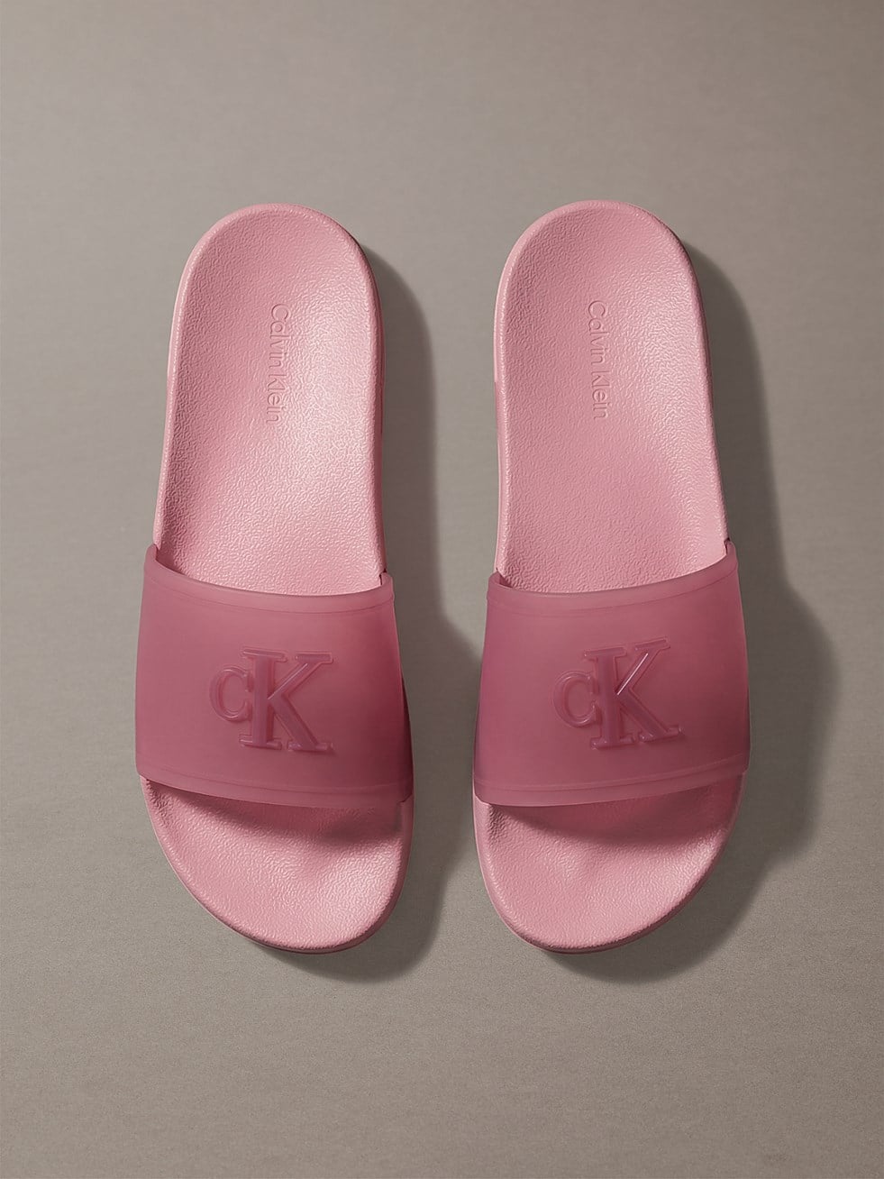 Calvin Klein Calvin Klein Kadın Rahat Taban Logo Dokulu Pembe Terlik HW0HW02959-VCE