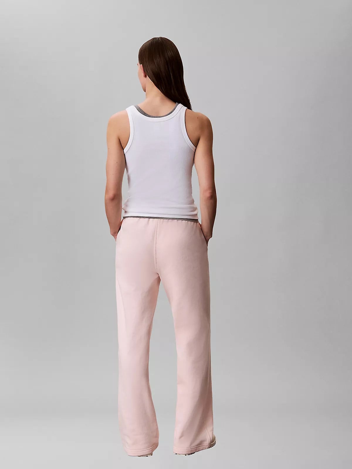 Calvin Klein Calvin Klein Kadın Rahat Kesim CK Logo İşlemeli Geniş Paça Pembe Eşofman Altı LV047G822G-VG3