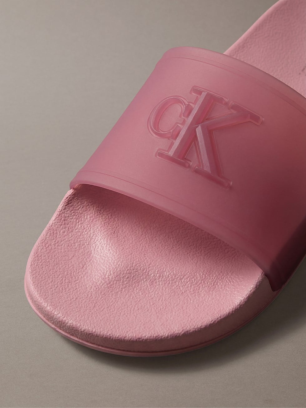 Calvin Klein Calvin Klein Kadın Rahat Taban Logo Dokulu Pembe Terlik HW0HW02959-VCE