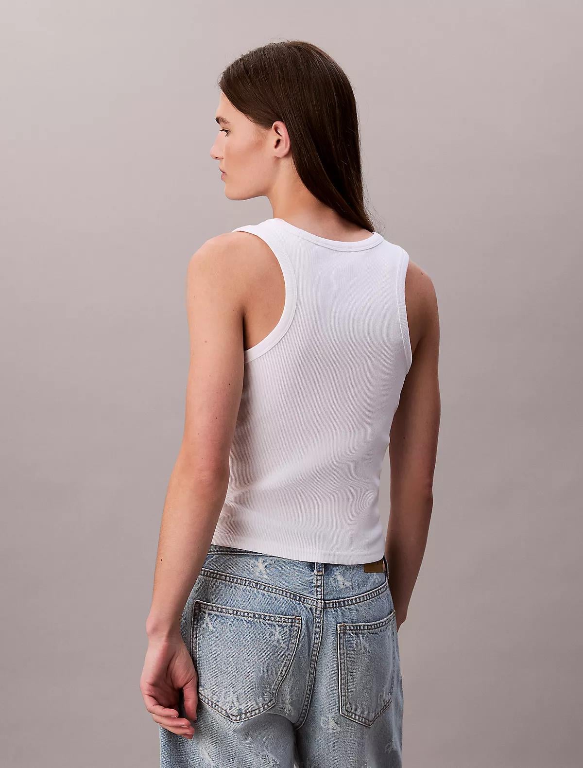 Calvin Klein Calvin Klein Kadın Regular Fit Yuvarlak Yakalı Pamuklu Beyaz T-Shirt LV047C201G-YAA